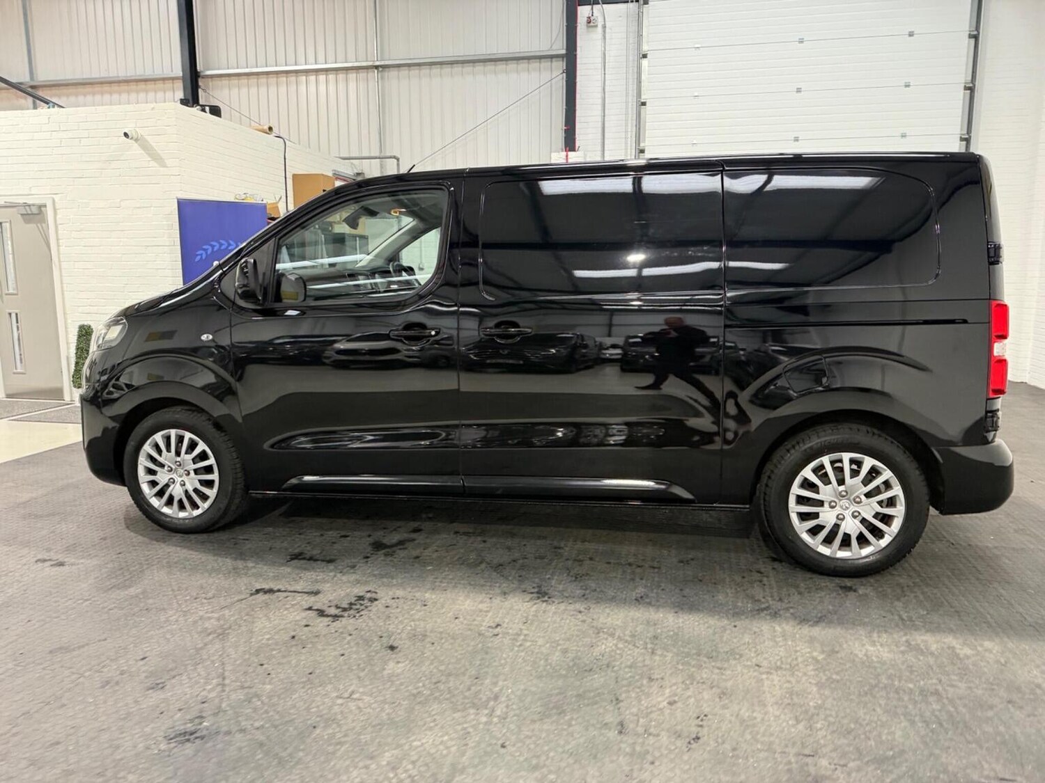 Used Vauxhall Vivaro 2024 for sale - 78102330: Photo 20