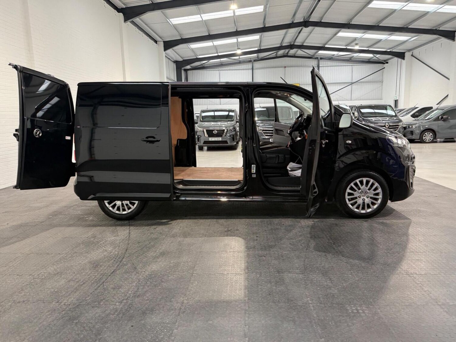 Used Vauxhall Vivaro 2024 for sale - 78102330: Photo 35