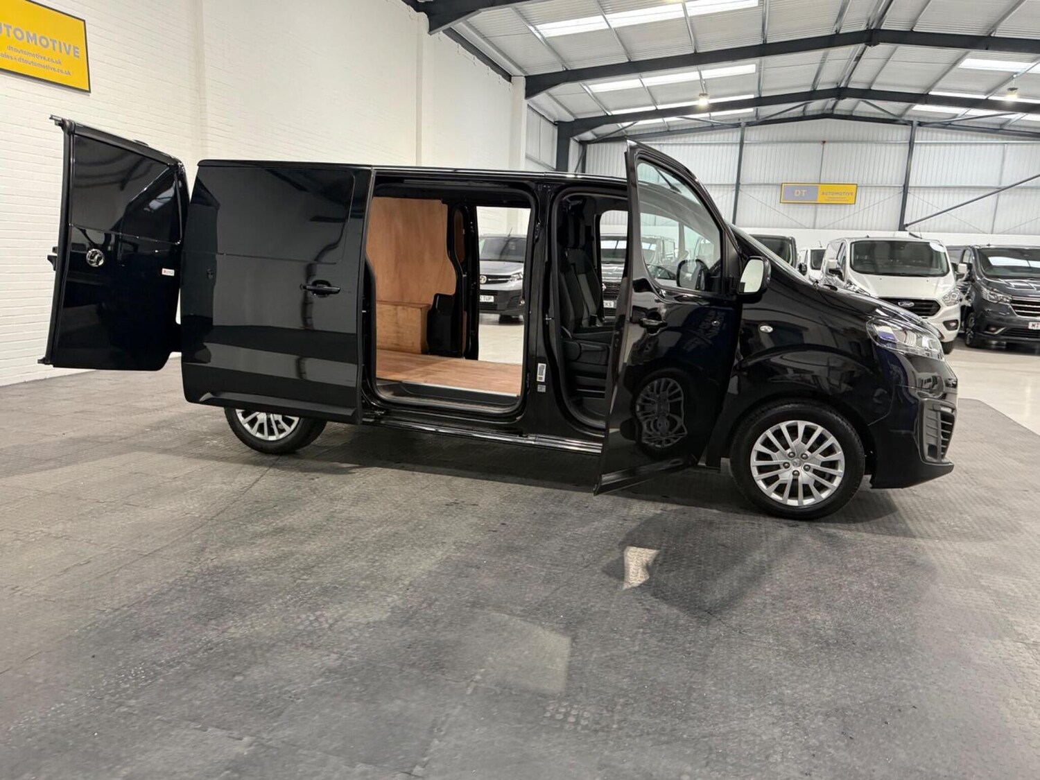 Used Vauxhall Vivaro 2024 for sale - 78102330: Photo 36