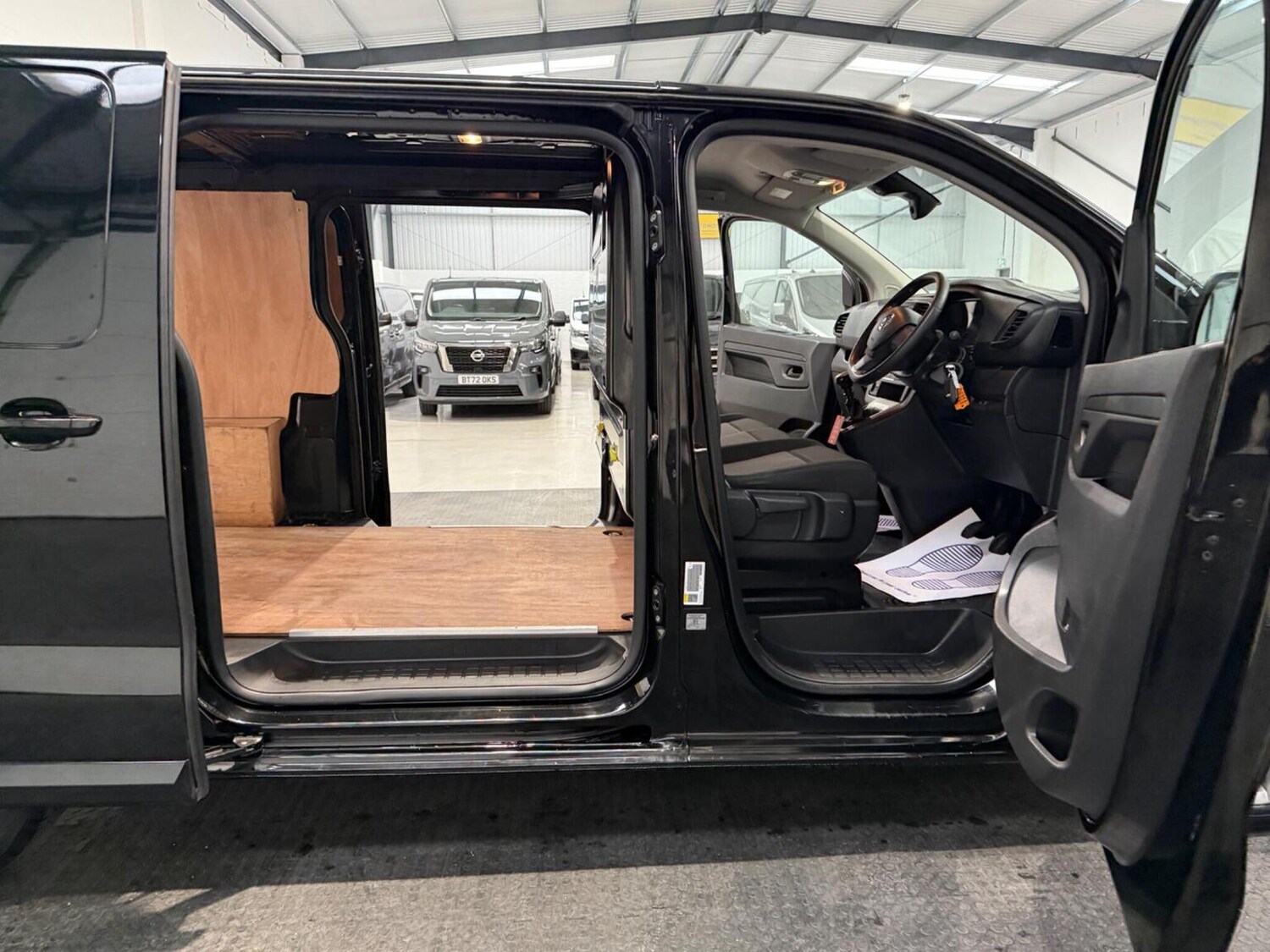 Used Vauxhall Vivaro 2024 for sale - 78102330: Photo 41