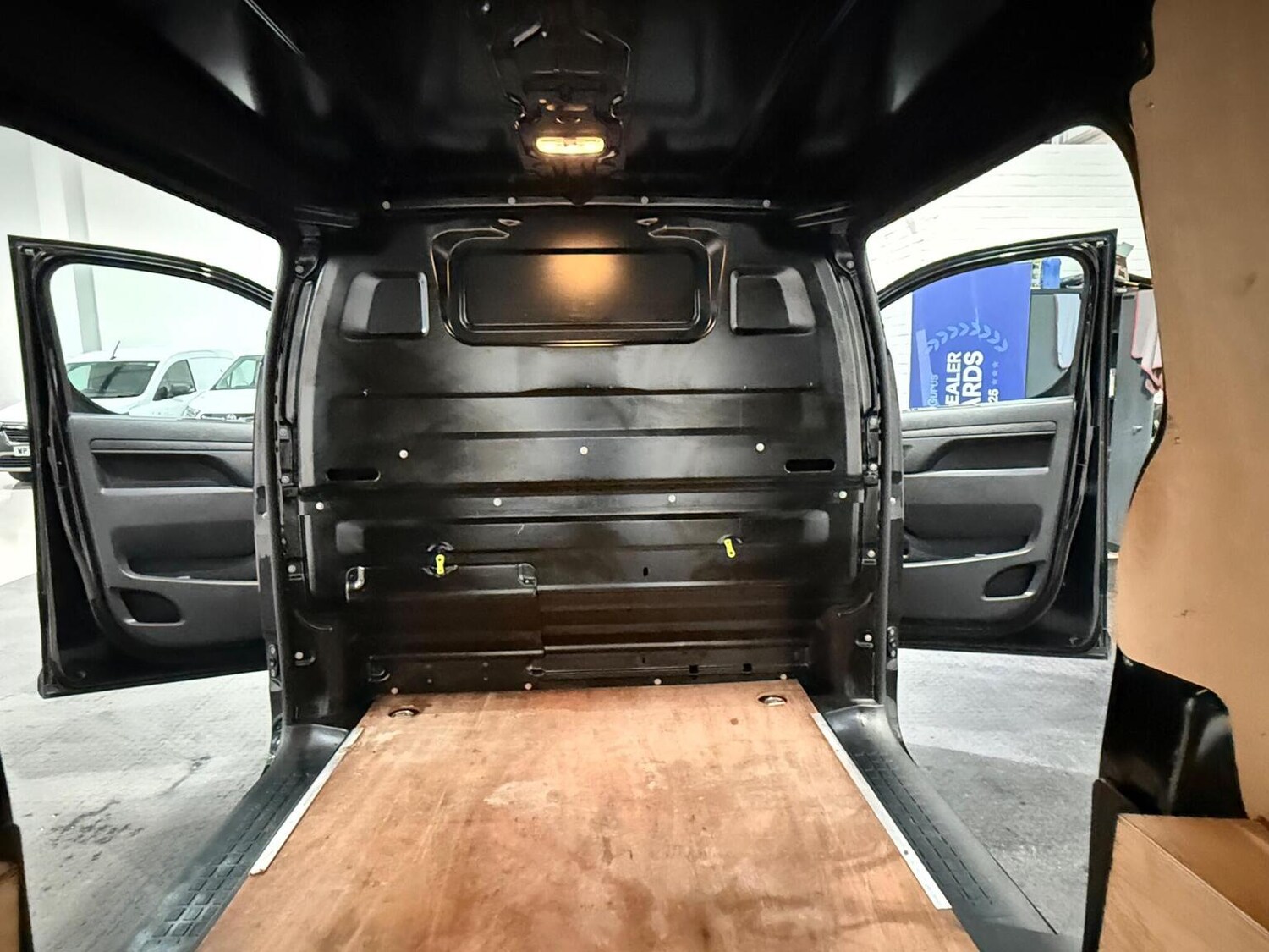 Used Vauxhall Vivaro 2024 for sale - 78102330: Photo 71