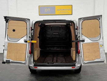 Used Ford Transit Custom 2023 for sale - 78289613: Photo