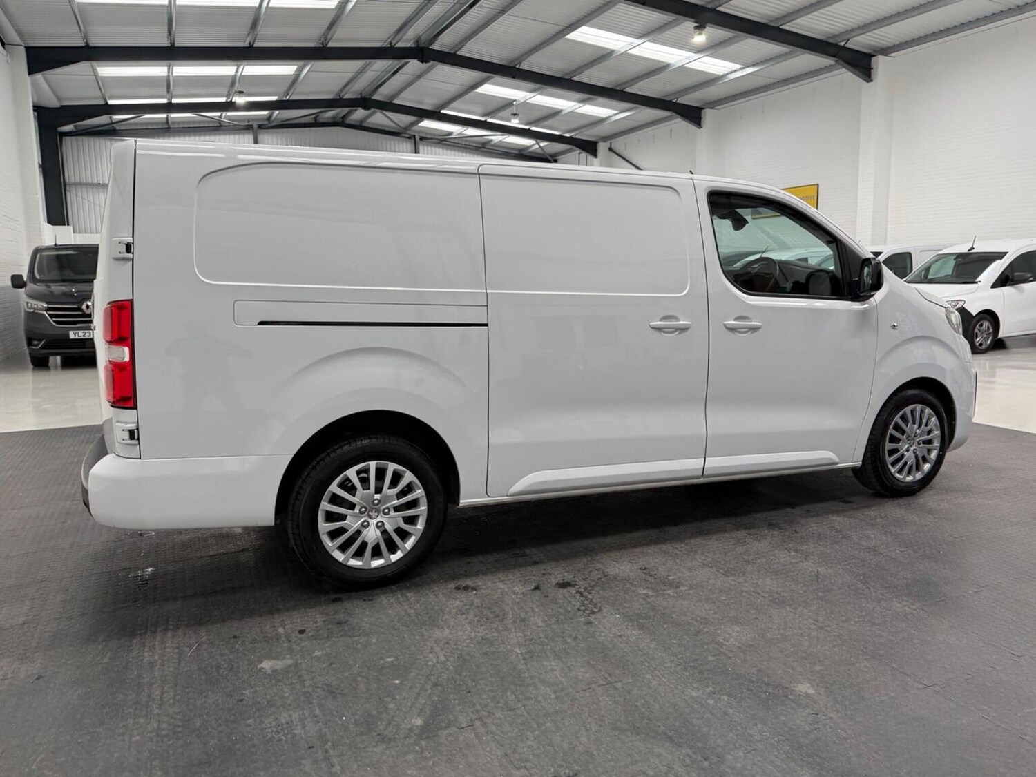 Used Peugeot Expert 2024 for sale - 78102323: Photo 14