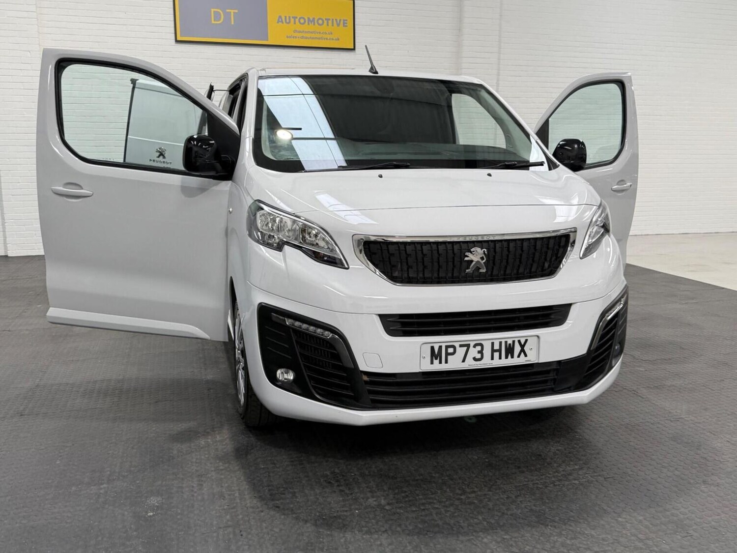 Used Peugeot Expert 2024 for sale - 78102323: Photo 30