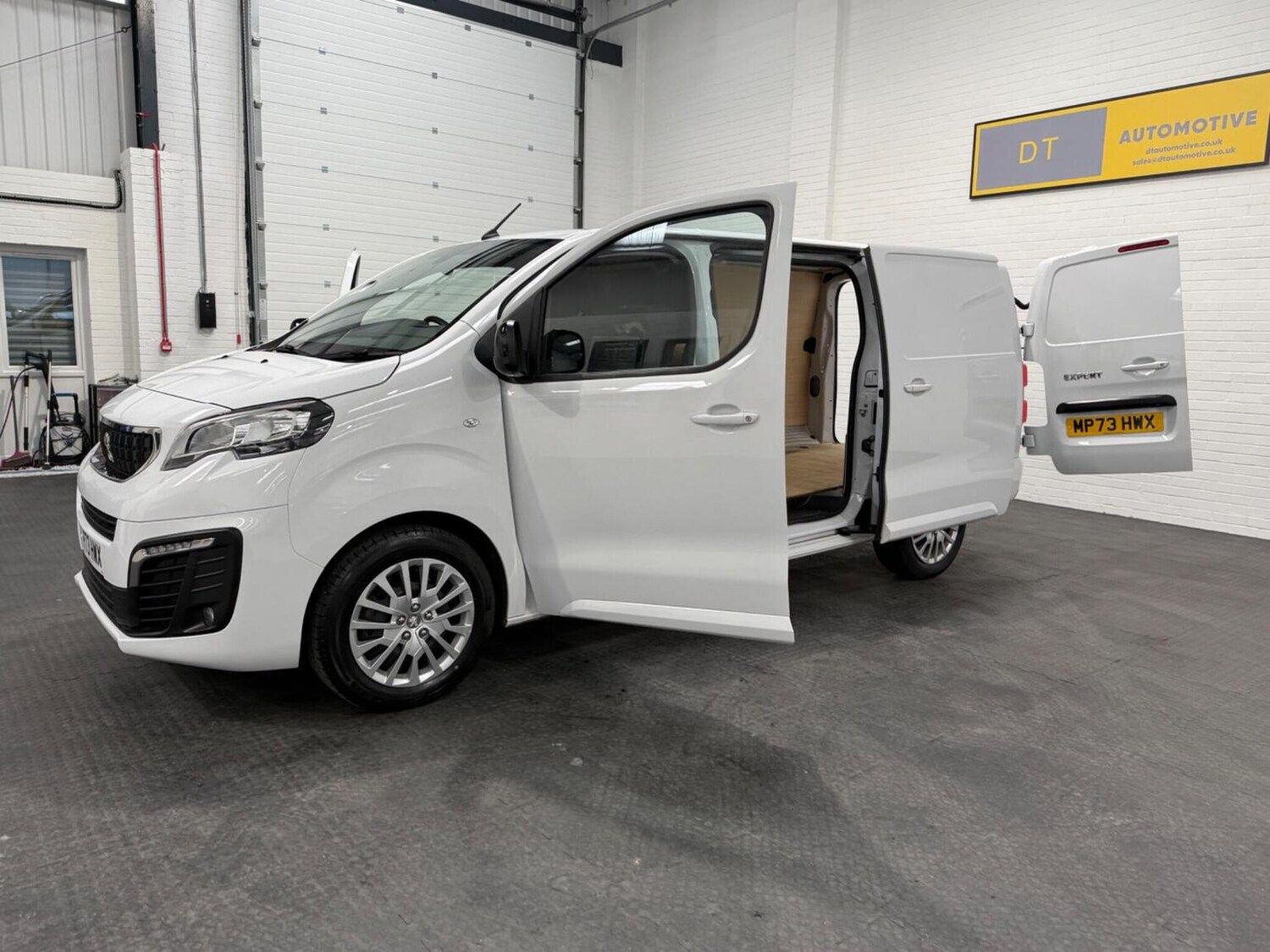 Used Peugeot Expert 2024 for sale - 78102323: Photo 94