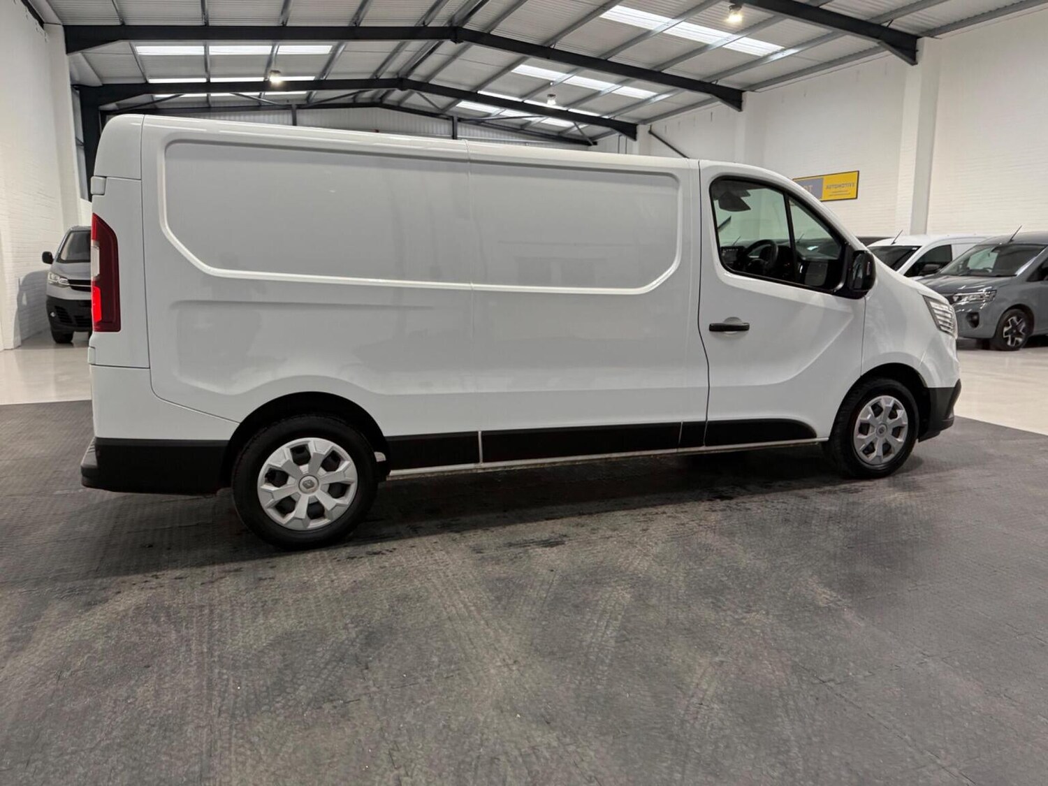 Used Renault Trafic 2024 for sale - 78102339: Photo 11
