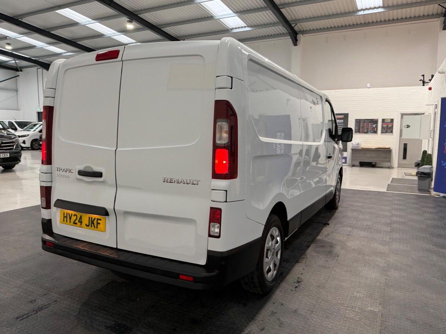 Used Renault Trafic 2024 for sale - 78102339: Photo 15