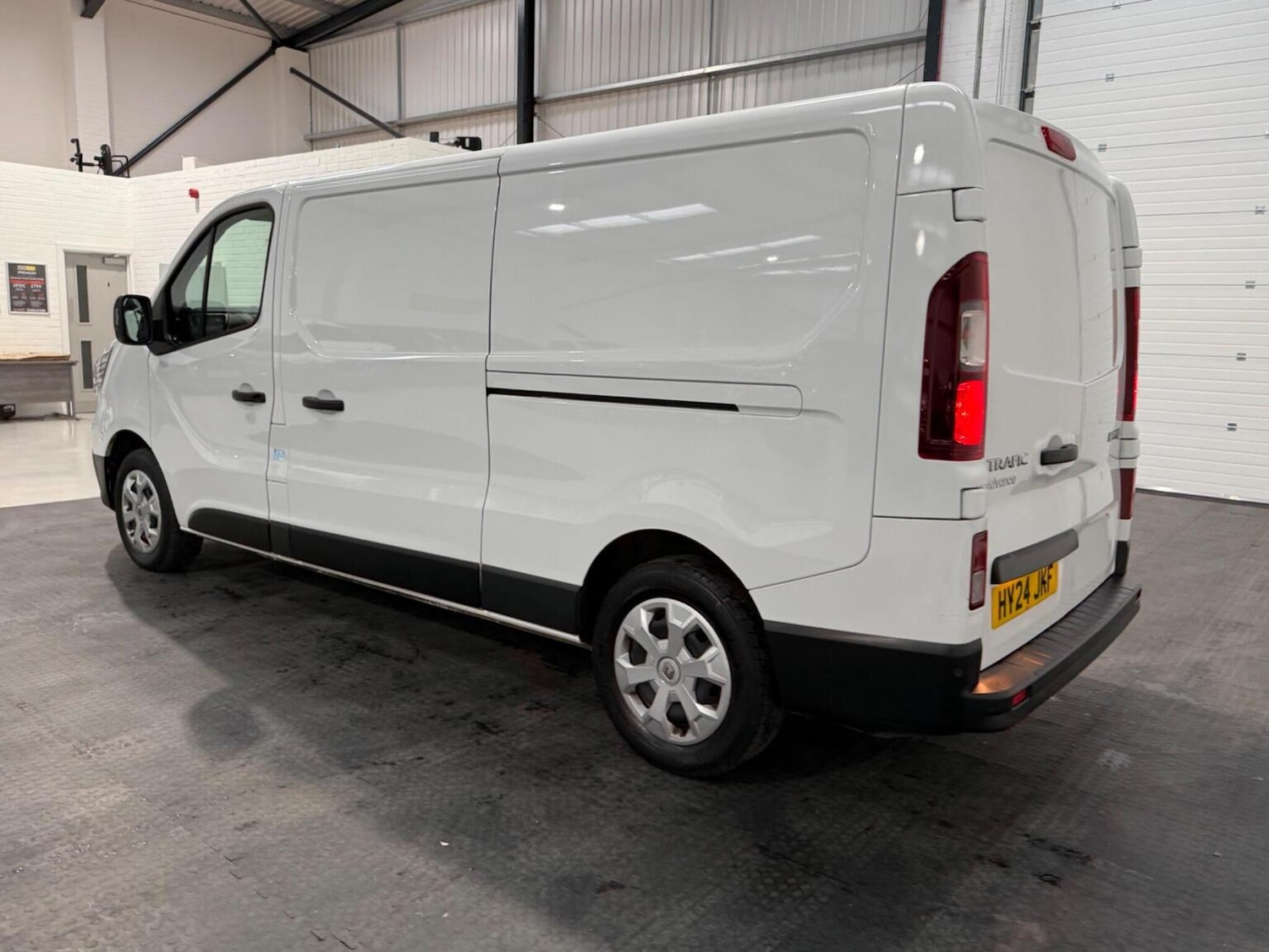 Used Renault Trafic 2024 for sale - 78102339: Photo 18