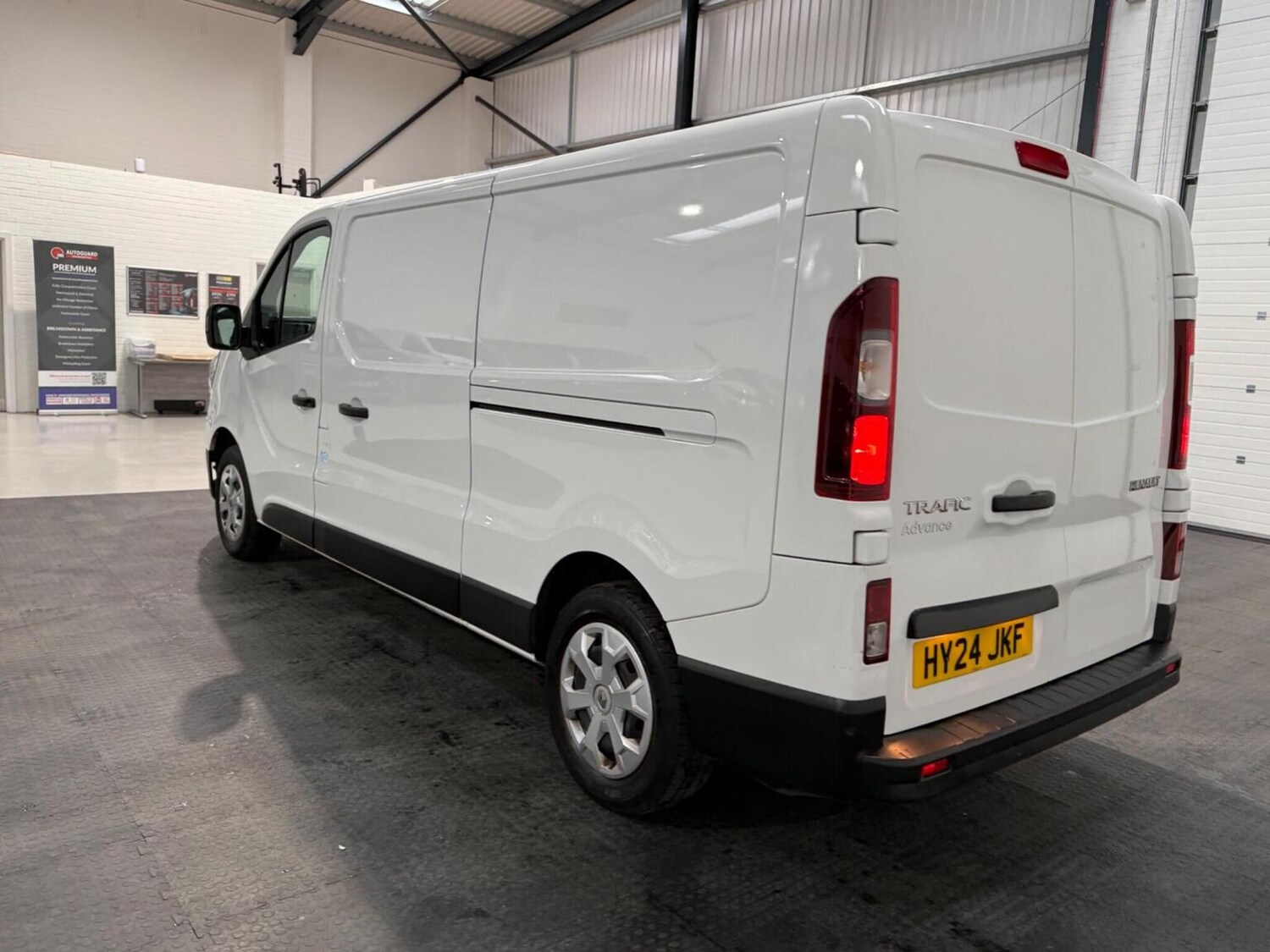 Used Renault Trafic 2024 for sale - 78102339: Photo 19