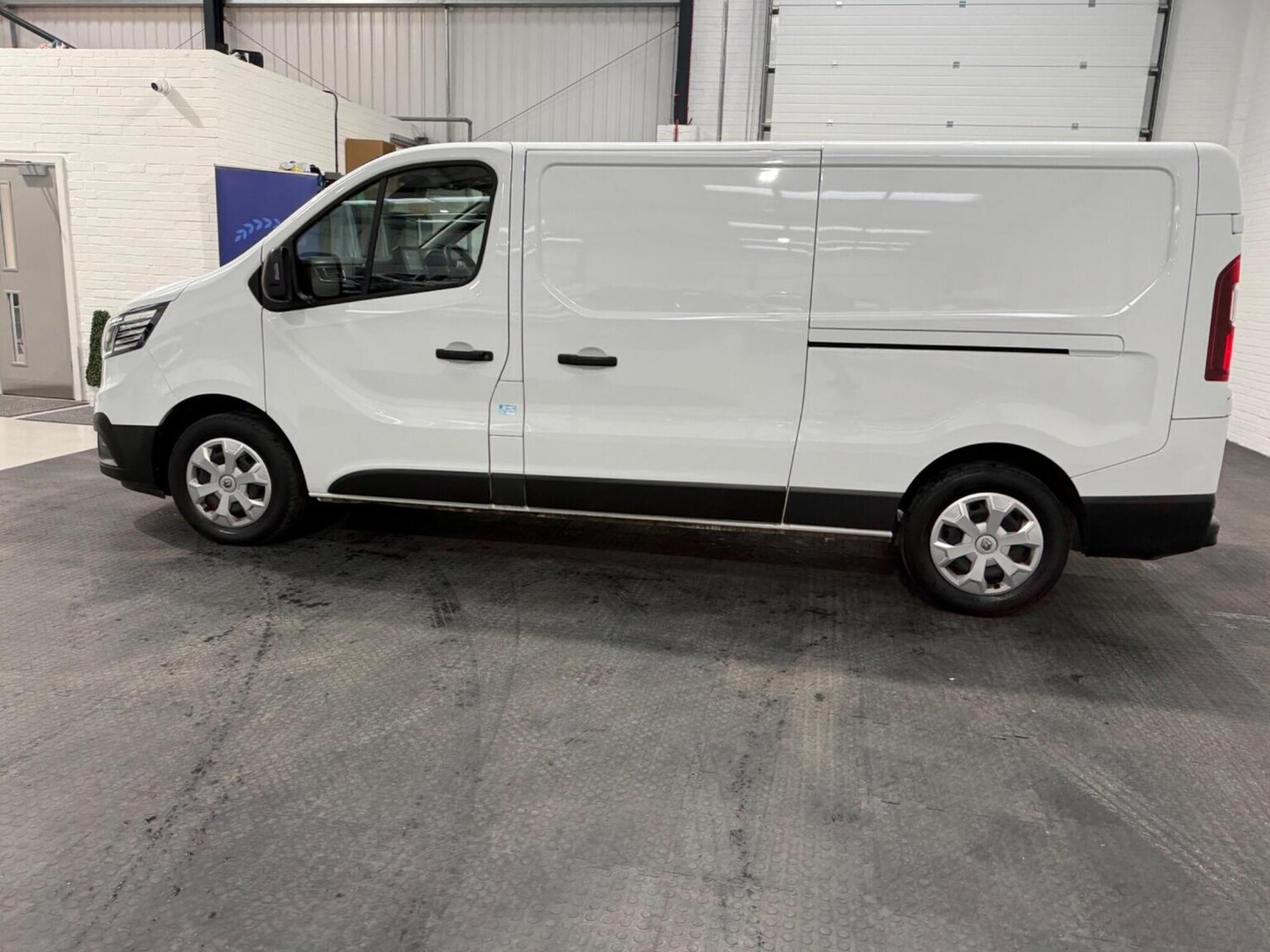 Used Renault Trafic 2024 for sale - 78102339: Photo 23