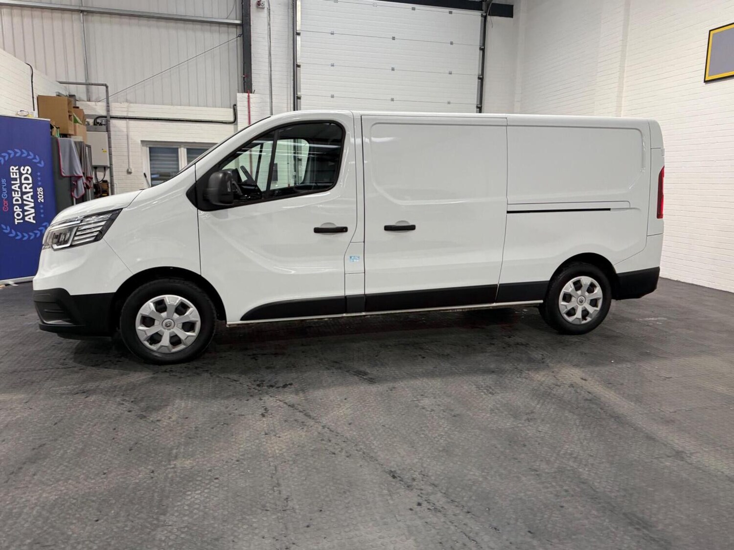 Used Renault Trafic 2024 for sale - 78102339: Photo 25
