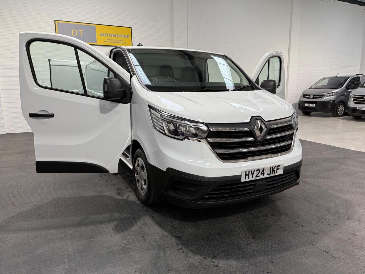 Used Renault Trafic 2024 for sale - 78102339: Photo 33