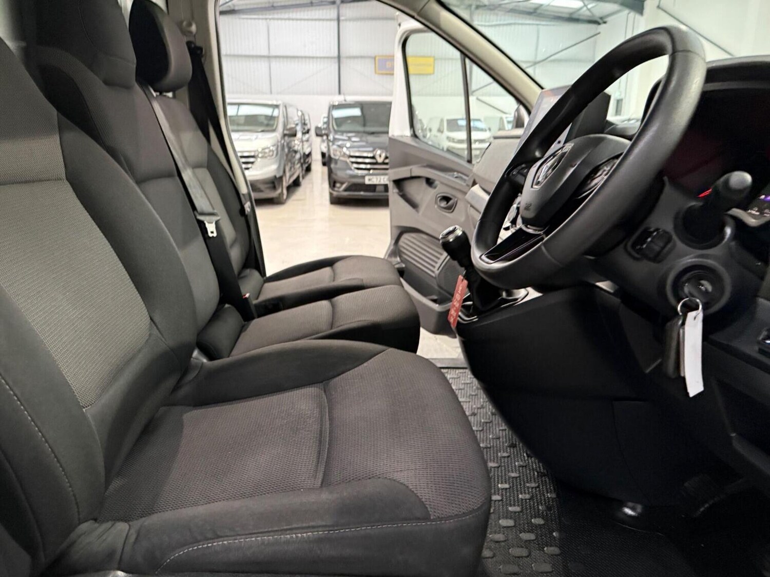 Used Renault Trafic 2024 for sale - 78102339: Photo 40