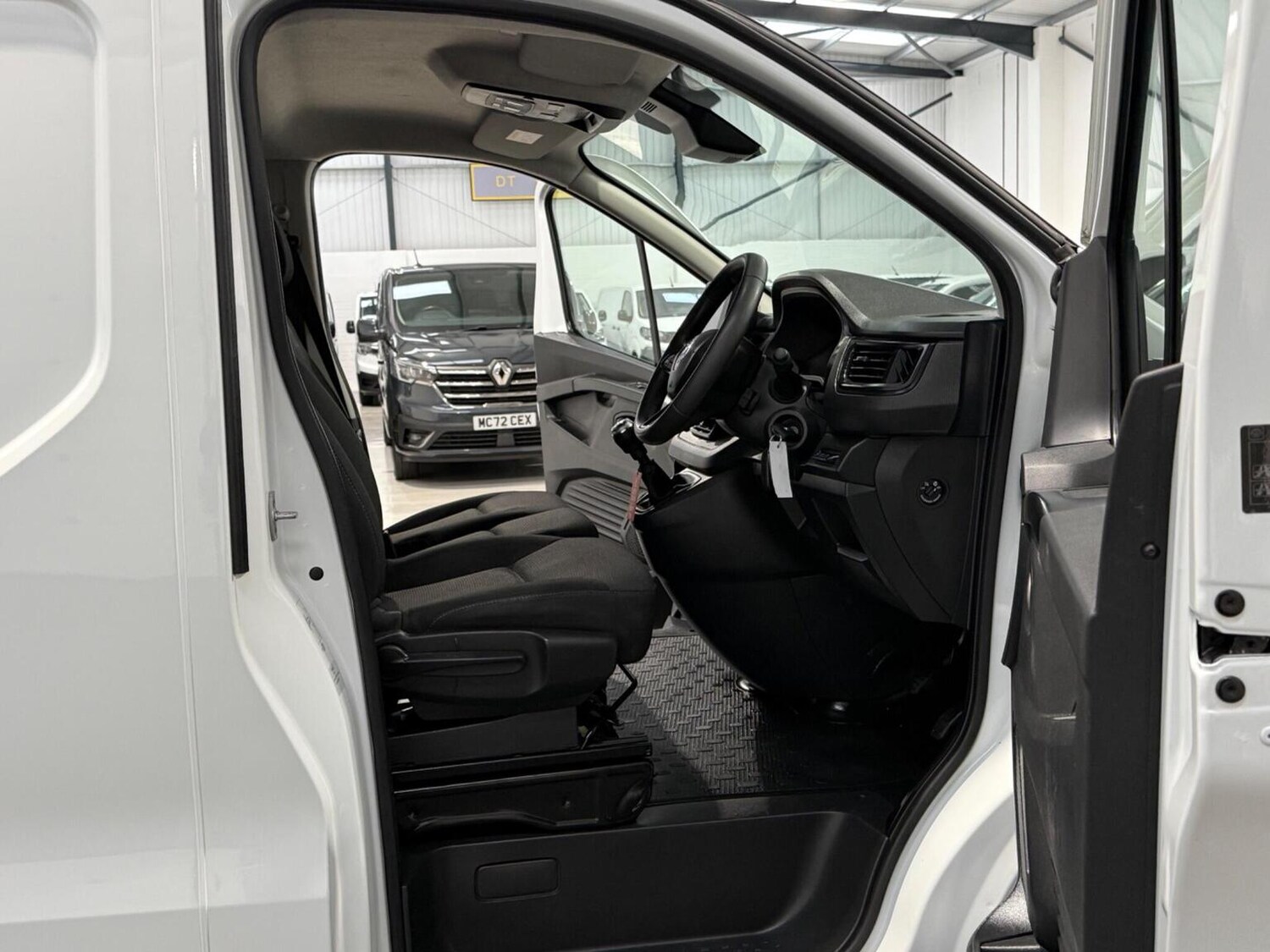 Used Renault Trafic 2024 for sale - 78102339: Photo 41