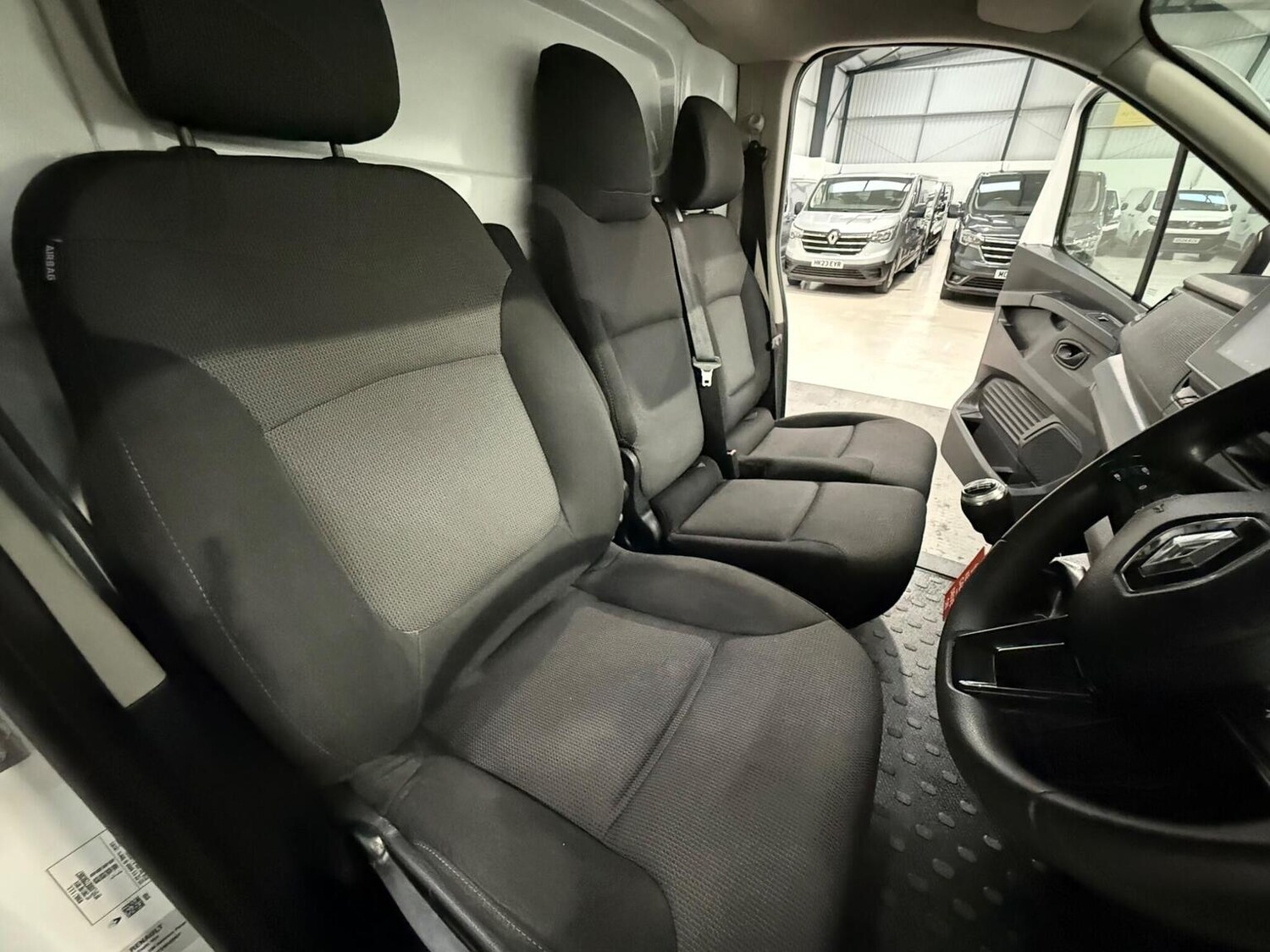 Used Renault Trafic 2024 for sale - 78102339: Photo 45