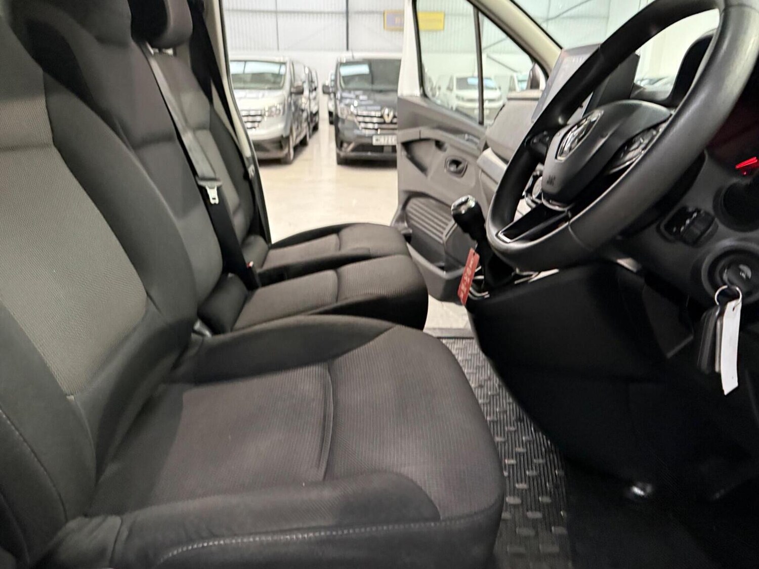 Used Renault Trafic 2024 for sale - 78102339: Photo 46