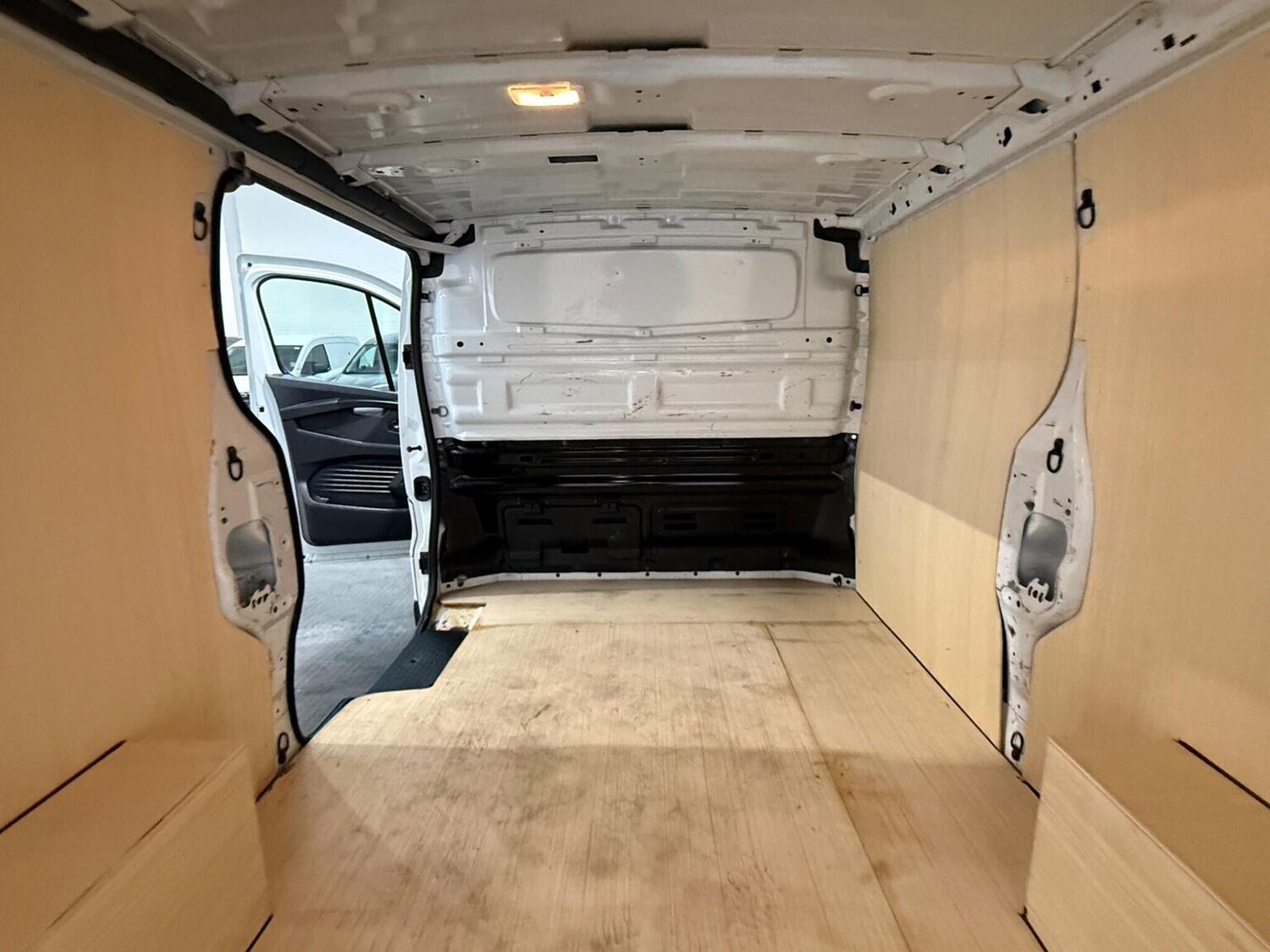 Used Renault Trafic 2024 for sale - 78102339: Photo 66