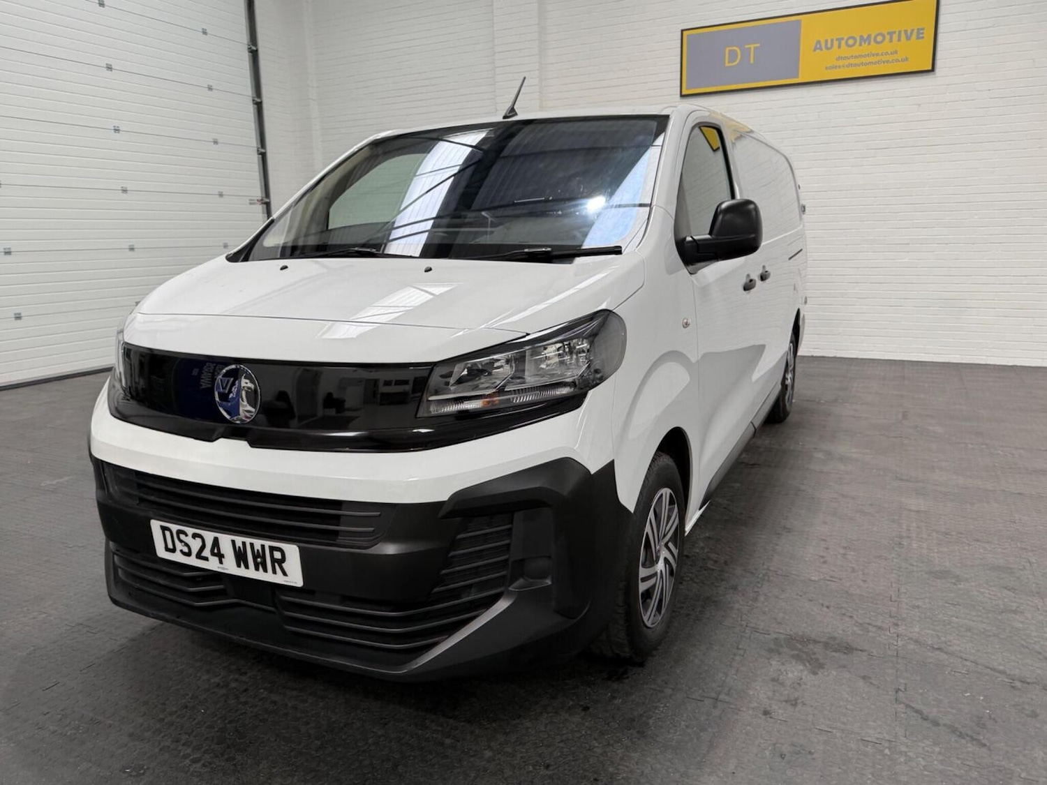 Used Vauxhall Vivaro 2024 for sale - 78102348: Photo 34