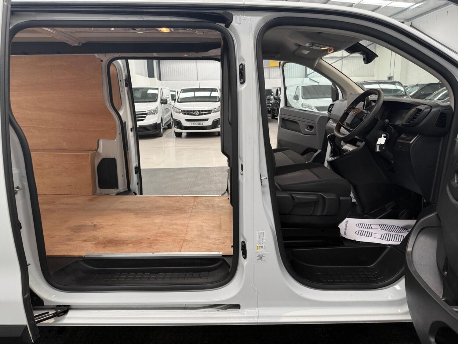 Used Vauxhall Vivaro 2024 for sale - 78102348: Photo 39