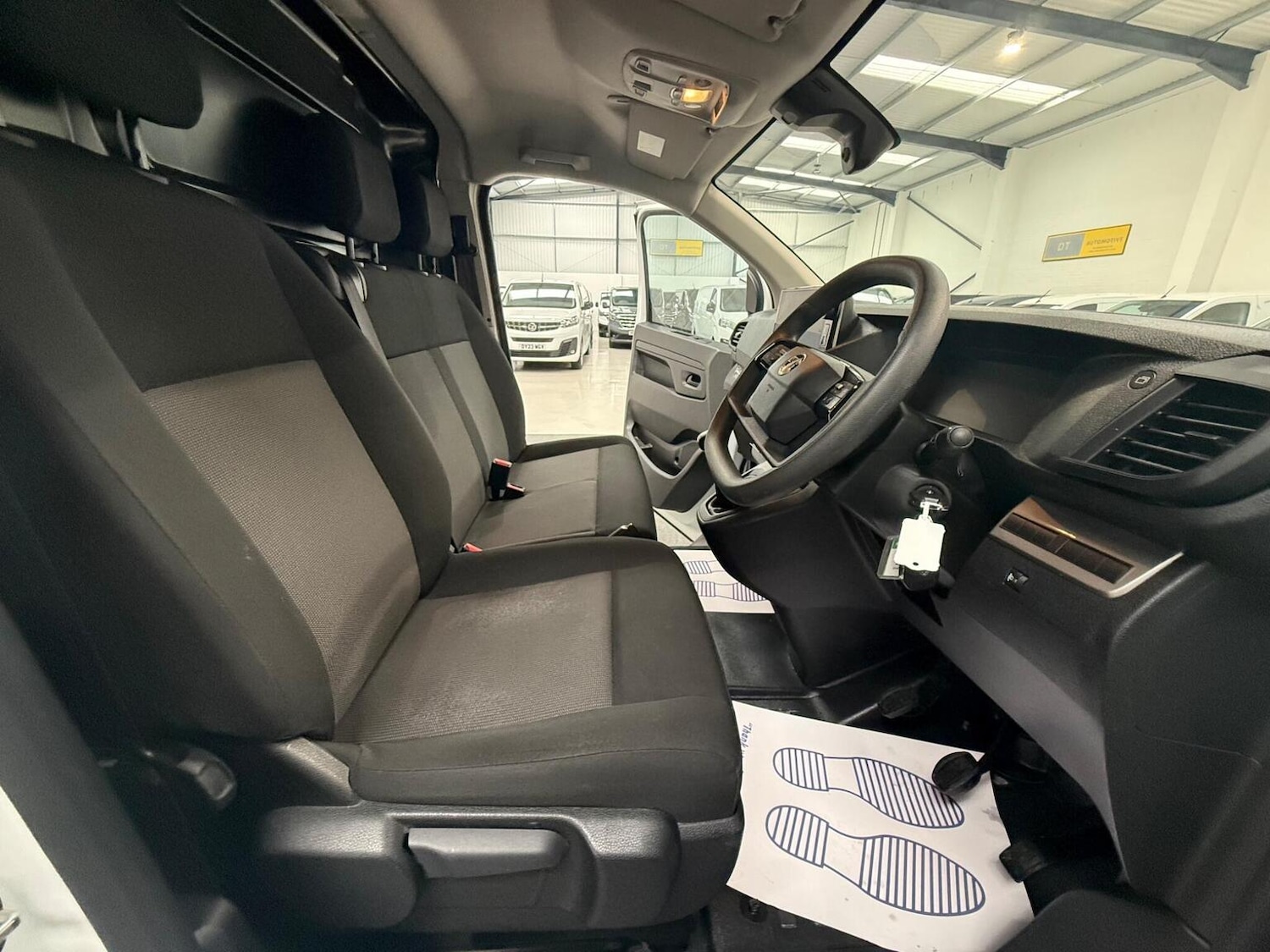 Used Vauxhall Vivaro 2024 for sale - 78102348: Photo 45