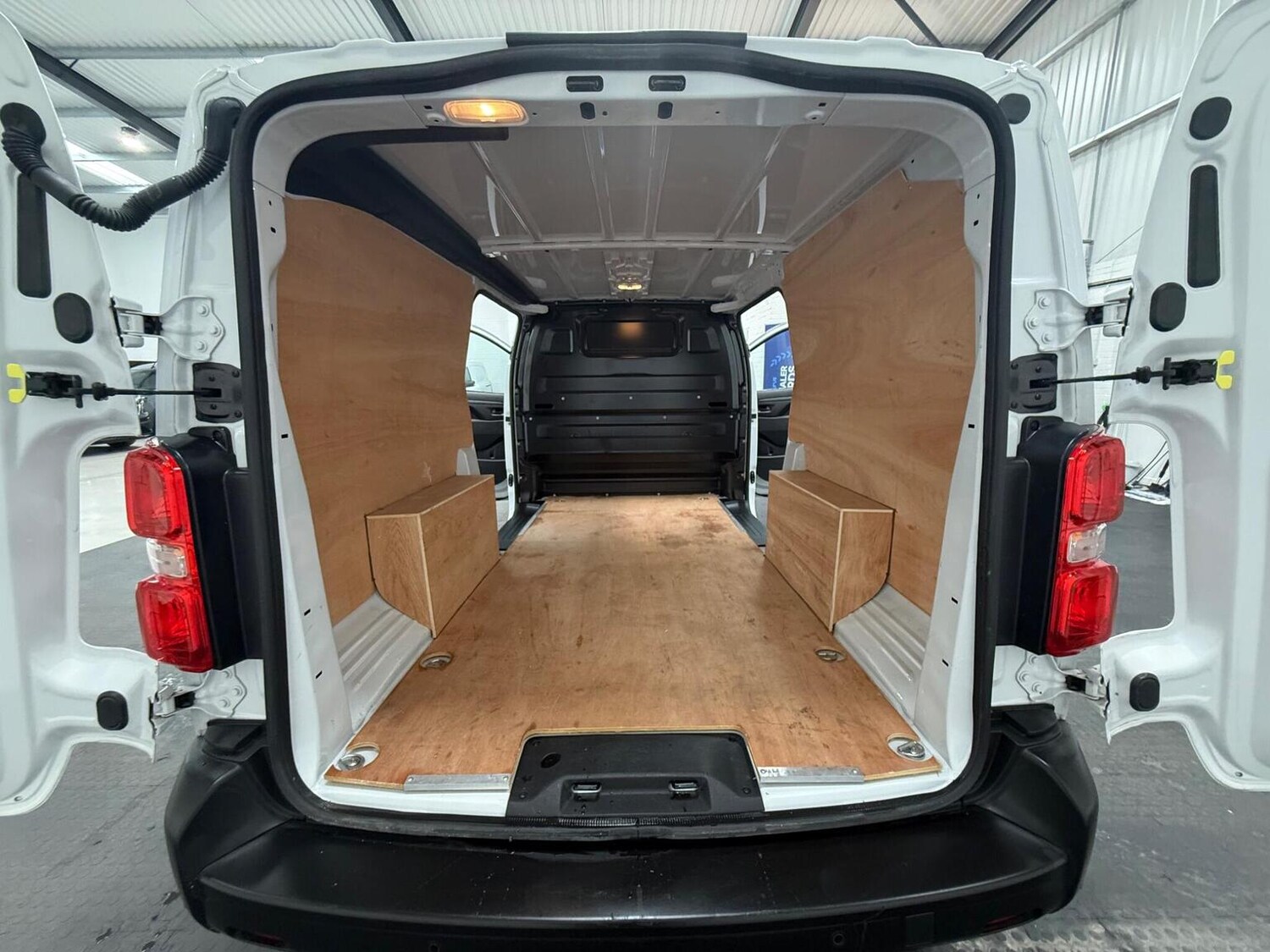 Used Vauxhall Vivaro 2024 for sale - 78102348: Photo 65