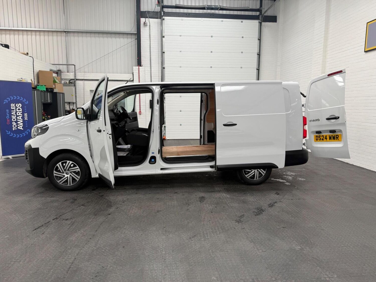 Used Vauxhall Vivaro 2024 for sale - 78102348: Photo 81