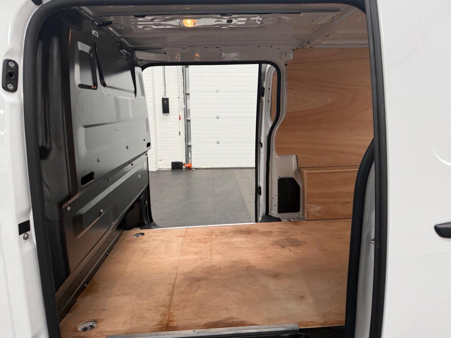 Used Vauxhall Vivaro 2024 for sale - 78102348: Photo 84