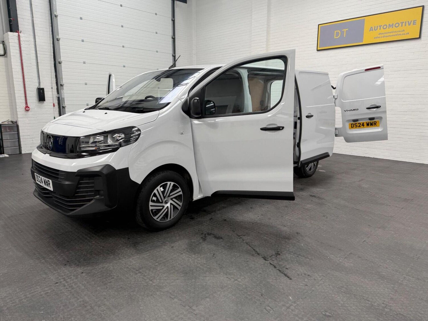Used Vauxhall Vivaro 2024 for sale - 78102348: Photo 93