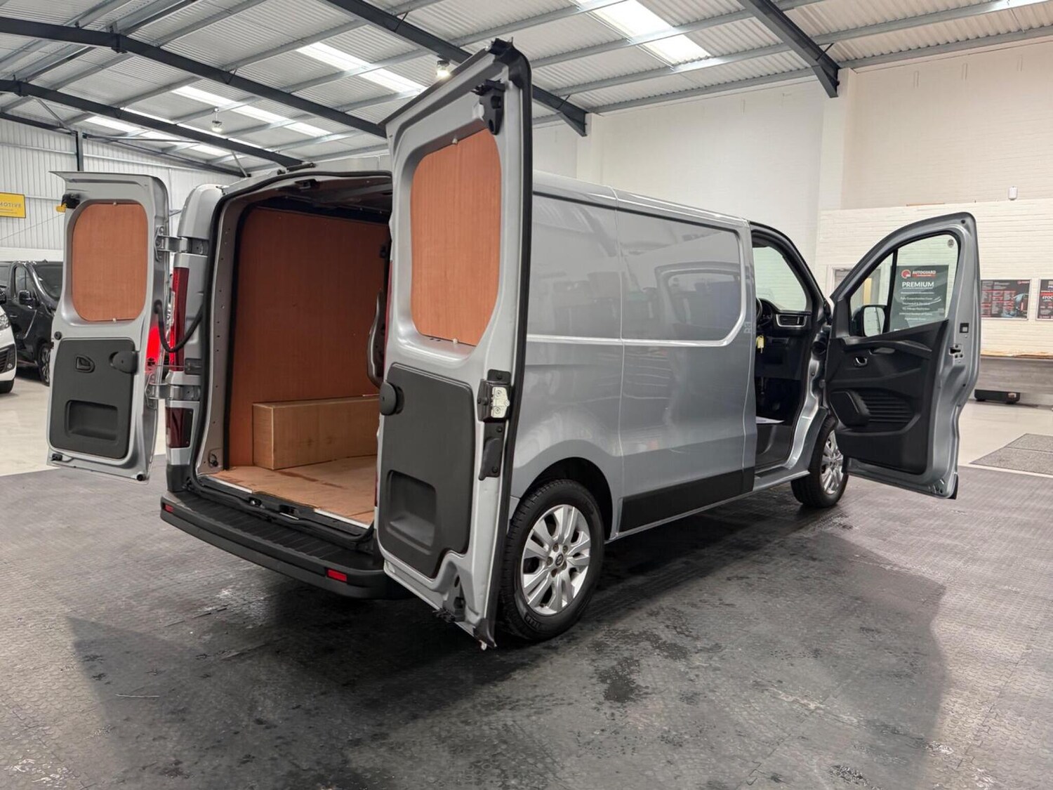 Used Renault Trafic 2022 for sale - 78102328: Photo 69