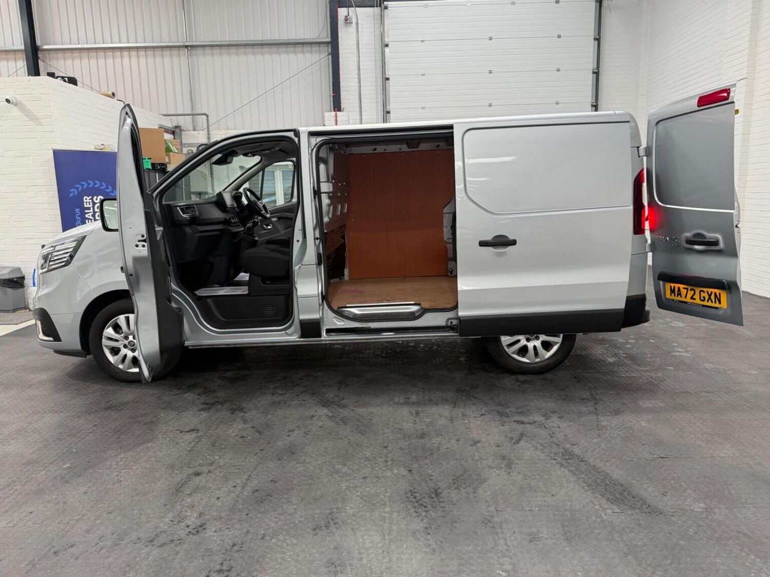 Used Renault Trafic 2022 for sale - 78102328: Photo 81