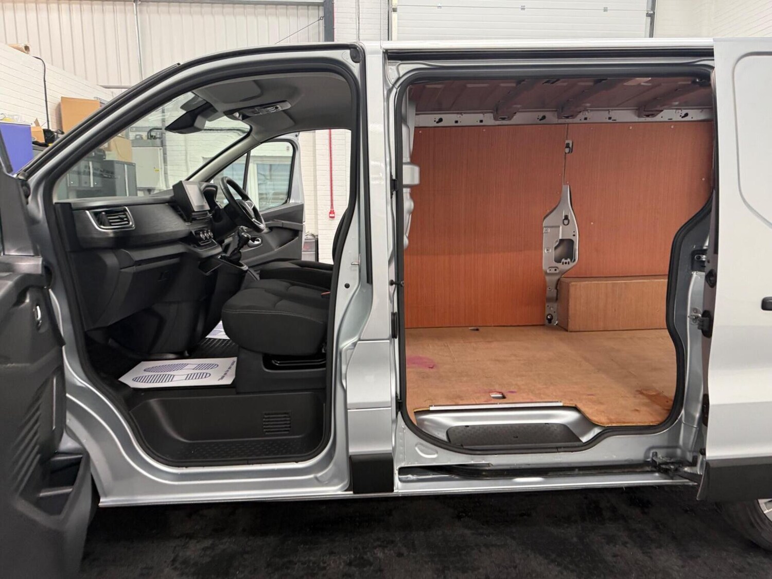 Used Renault Trafic 2022 for sale - 78102328: Photo 85