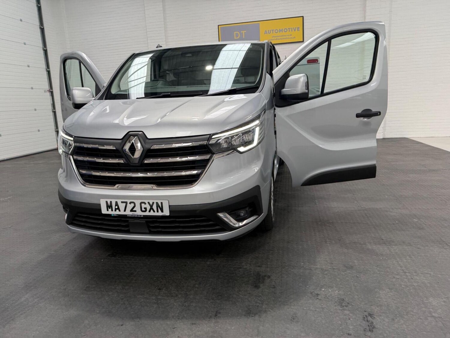Used Renault Trafic 2022 for sale - 78102328: Photo 98