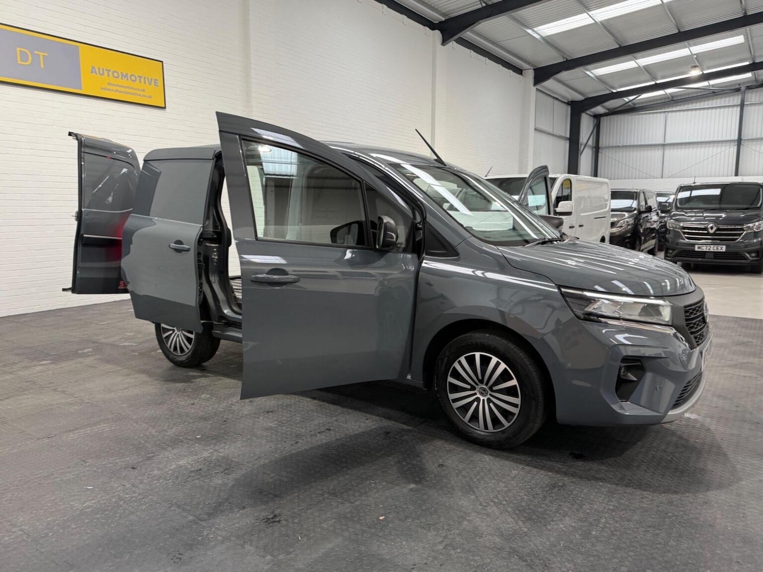 Used Nissan Other 2024 for sale - 78102335: Photo 26