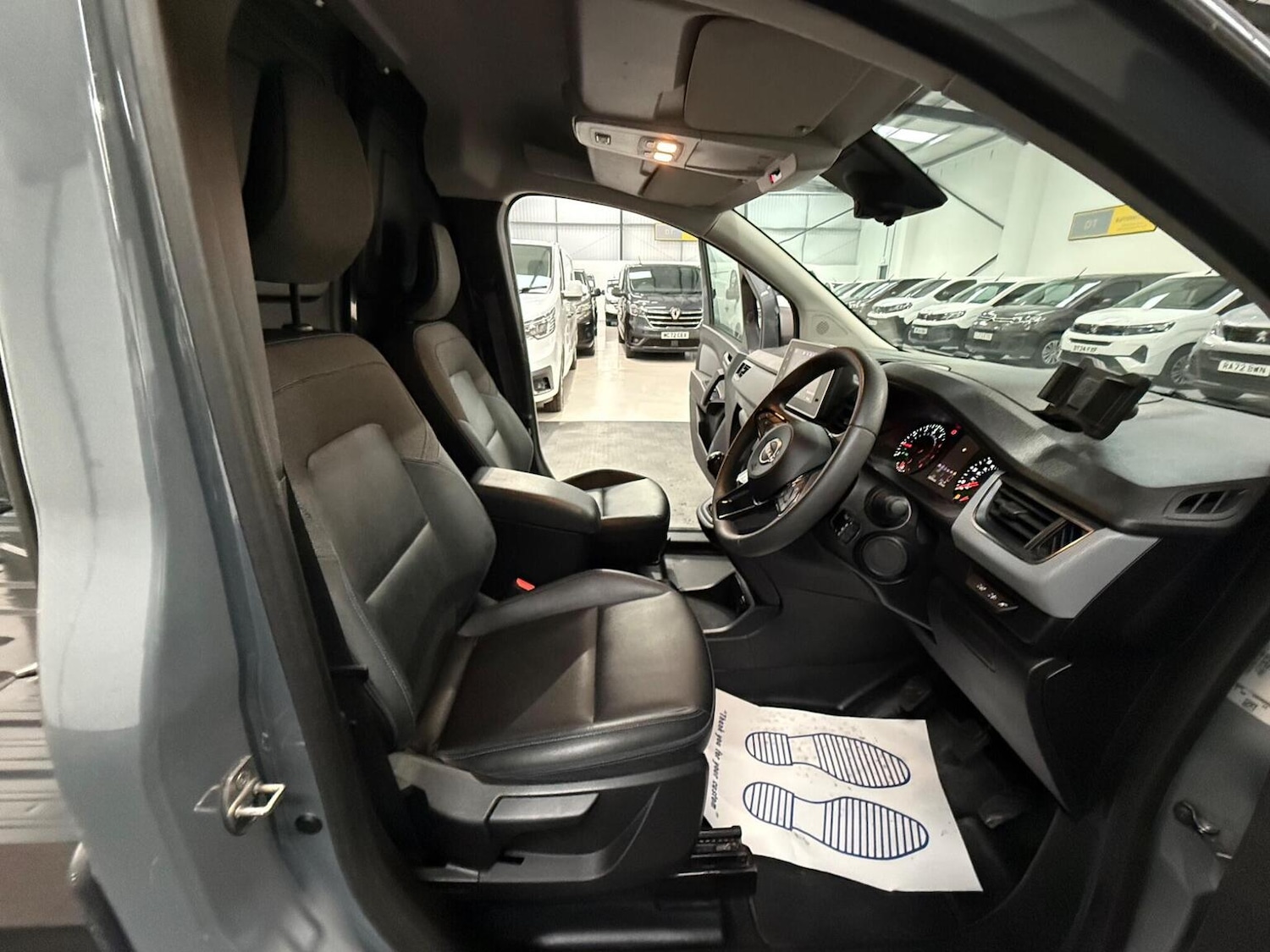 Used Nissan Other 2024 for sale - 78102335: Photo 33