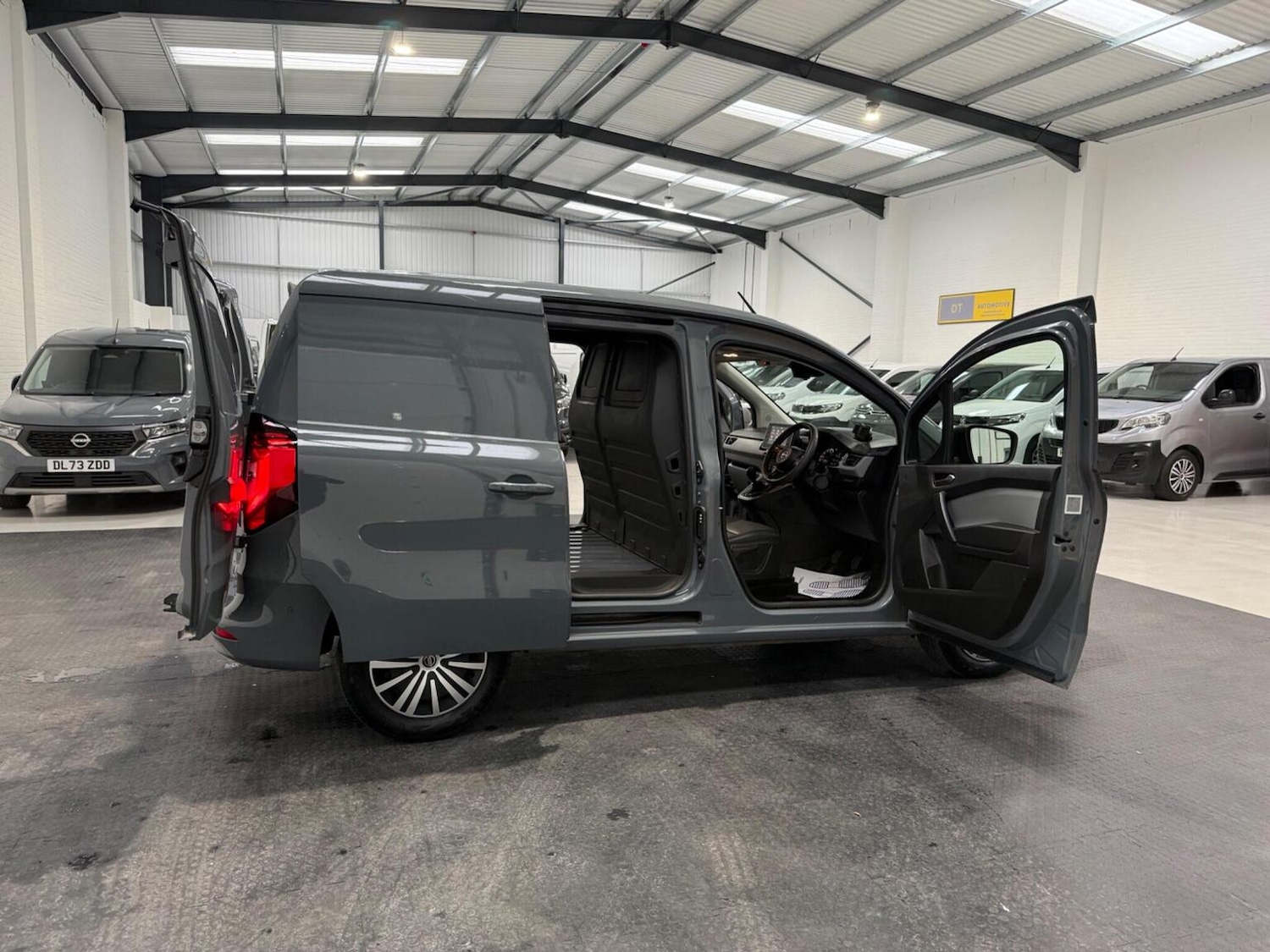 Used Nissan Other 2024 for sale - 78102335: Photo 45