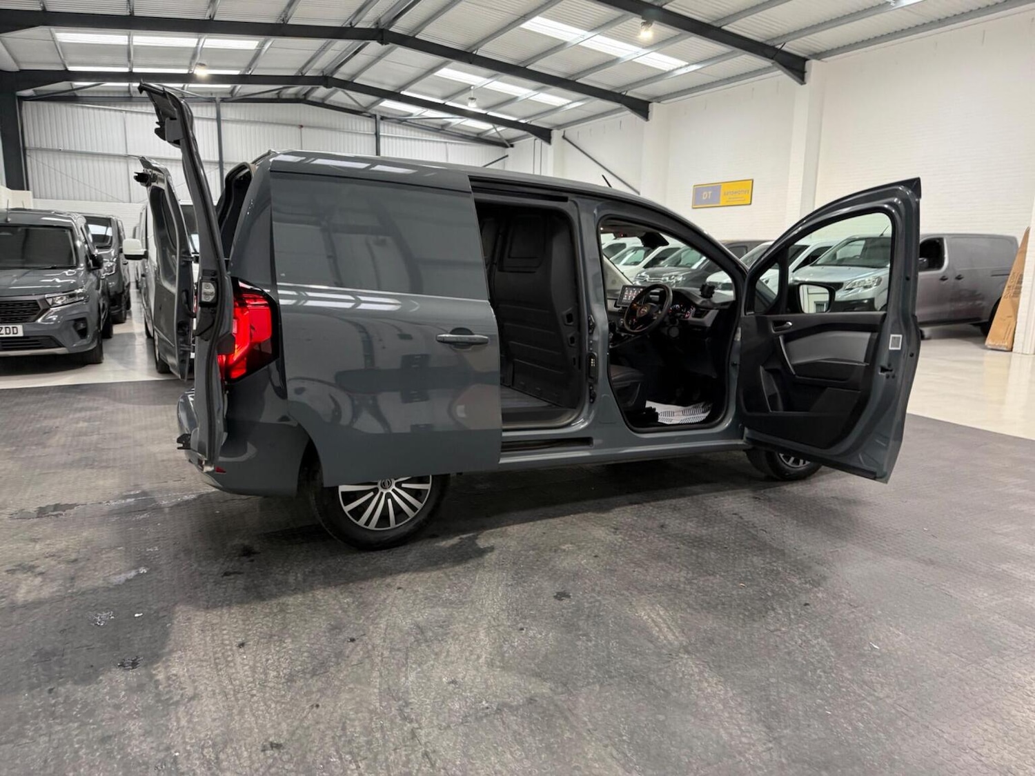 Used Nissan Other 2024 for sale - 78102335: Photo 46