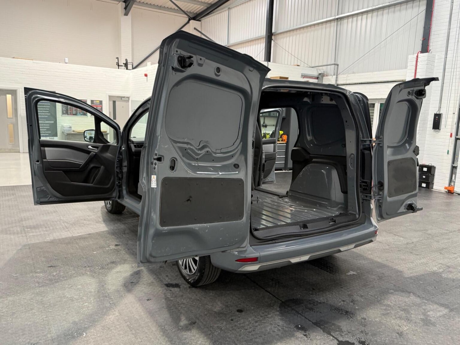 Used Nissan Other 2024 for sale - 78102335: Photo 55