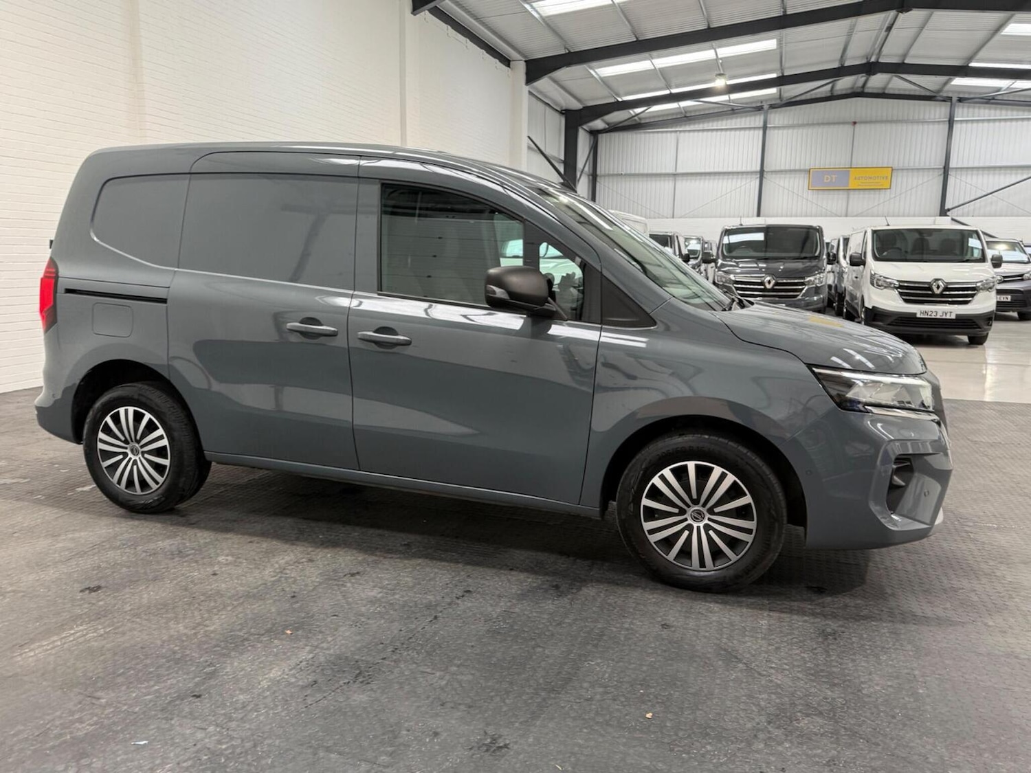 Used Nissan Other 2024 for sale - 78102335: Photo 7