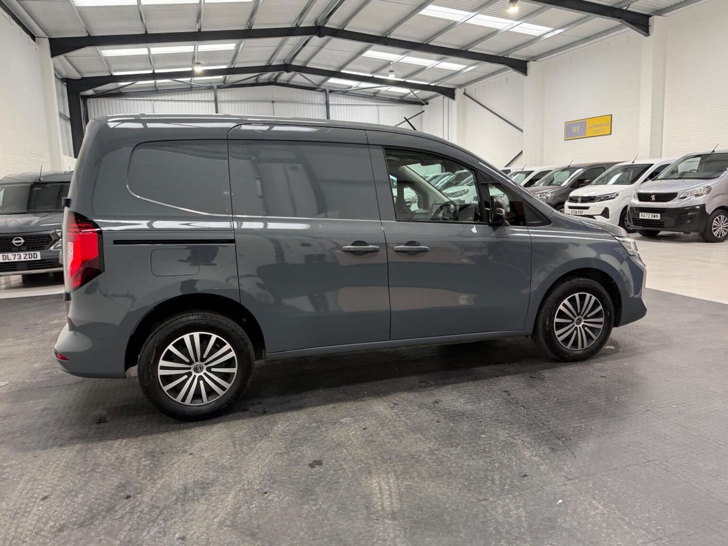 Used Nissan Other 2024 for sale - 78102335: Photo 9