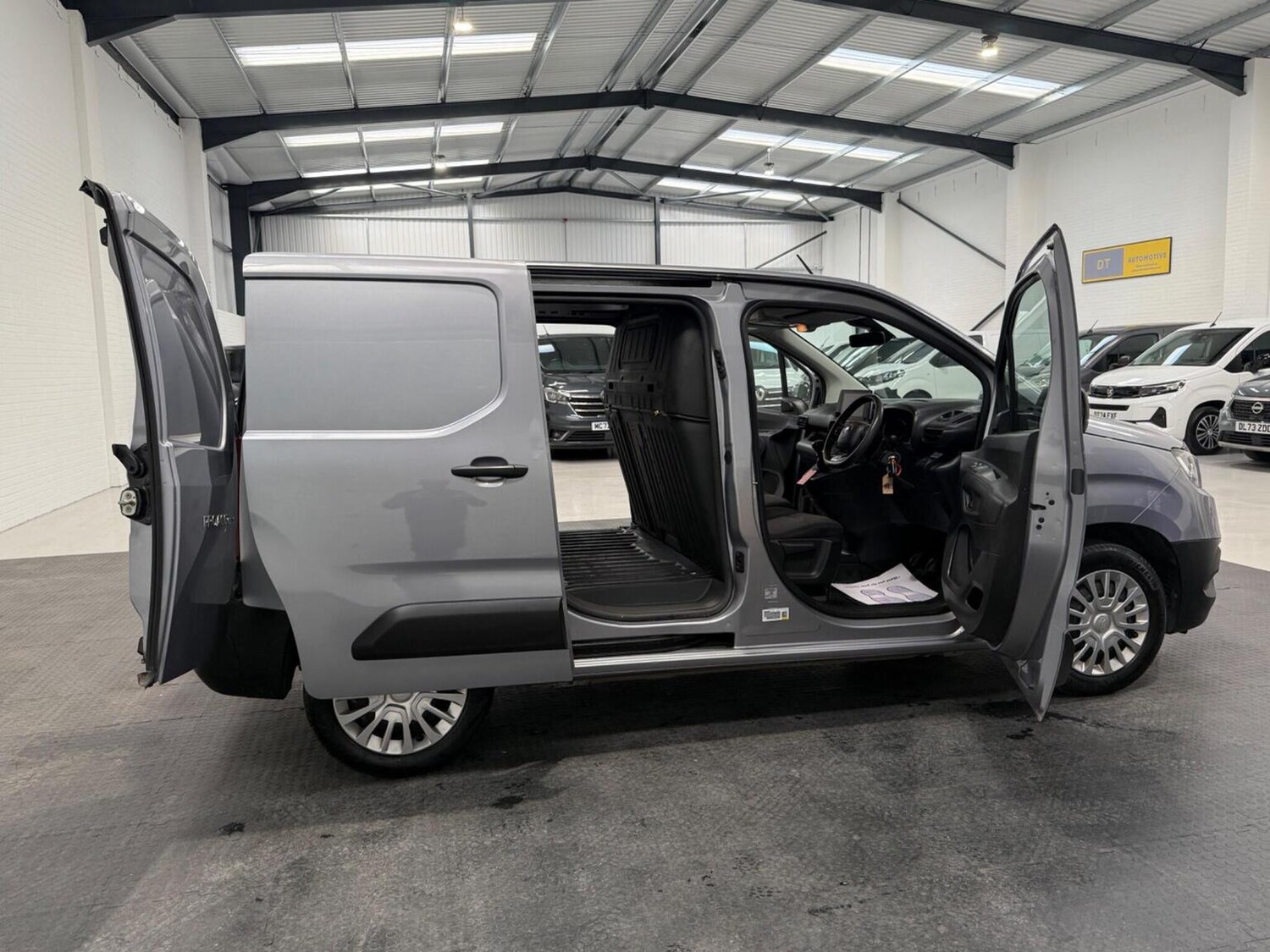 Used Toyota ProAce 2022 for sale - 78102338: Photo 58