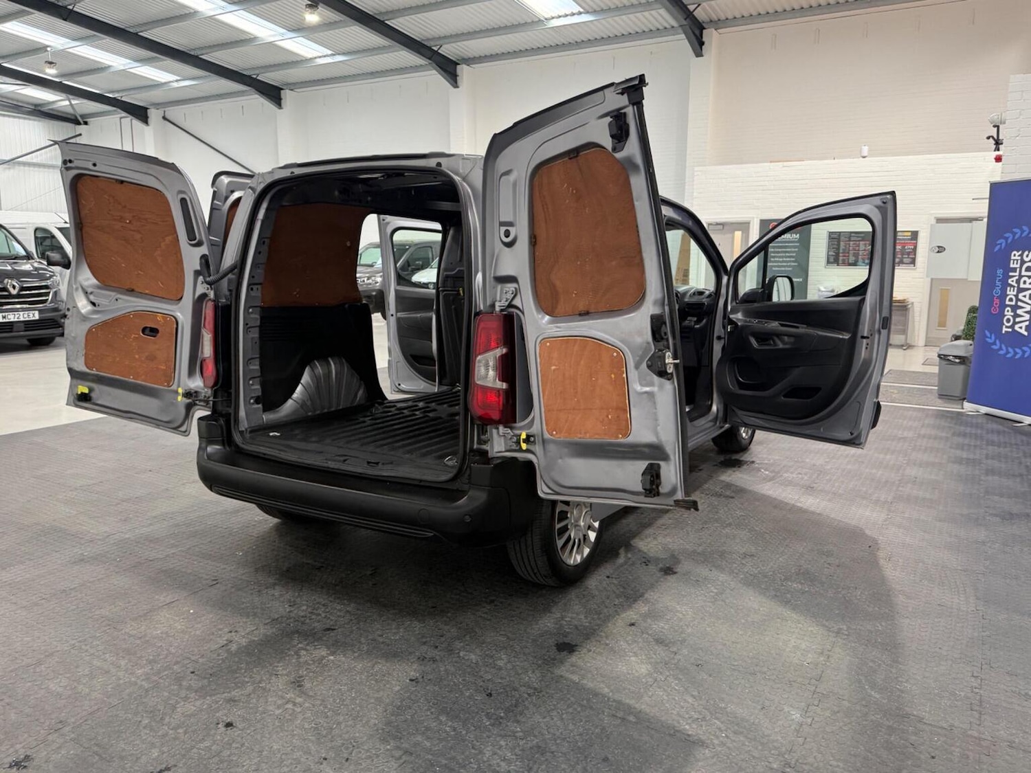 Used Toyota ProAce 2022 for sale - 78102338: Photo 60