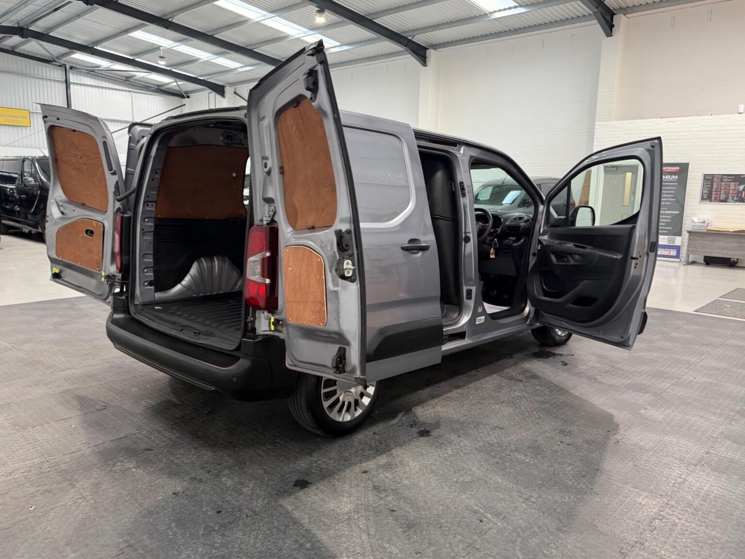 Used Toyota ProAce 2022 for sale - 78102338: Photo 61