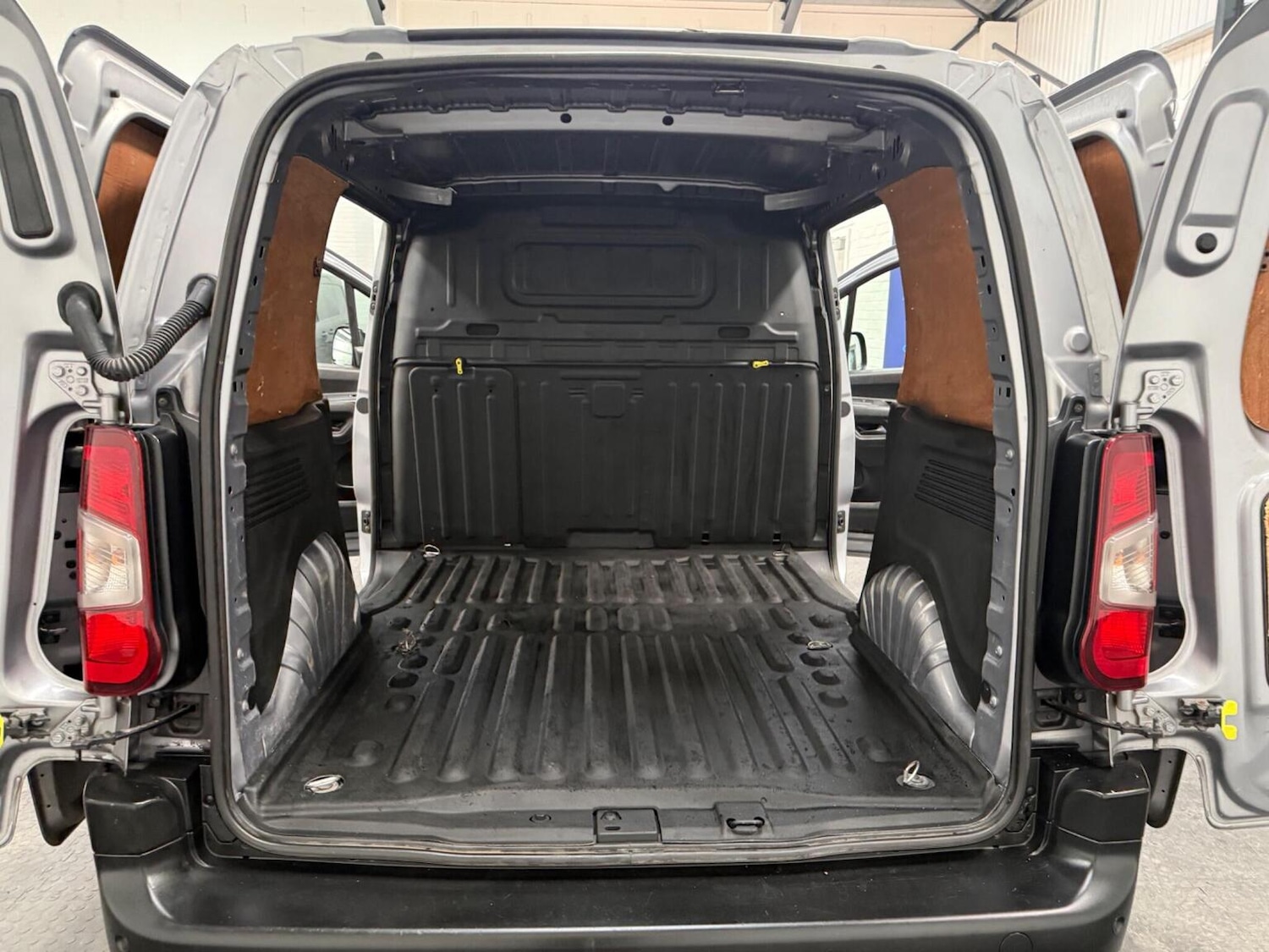 Used Toyota ProAce 2022 for sale - 78102338: Photo 64