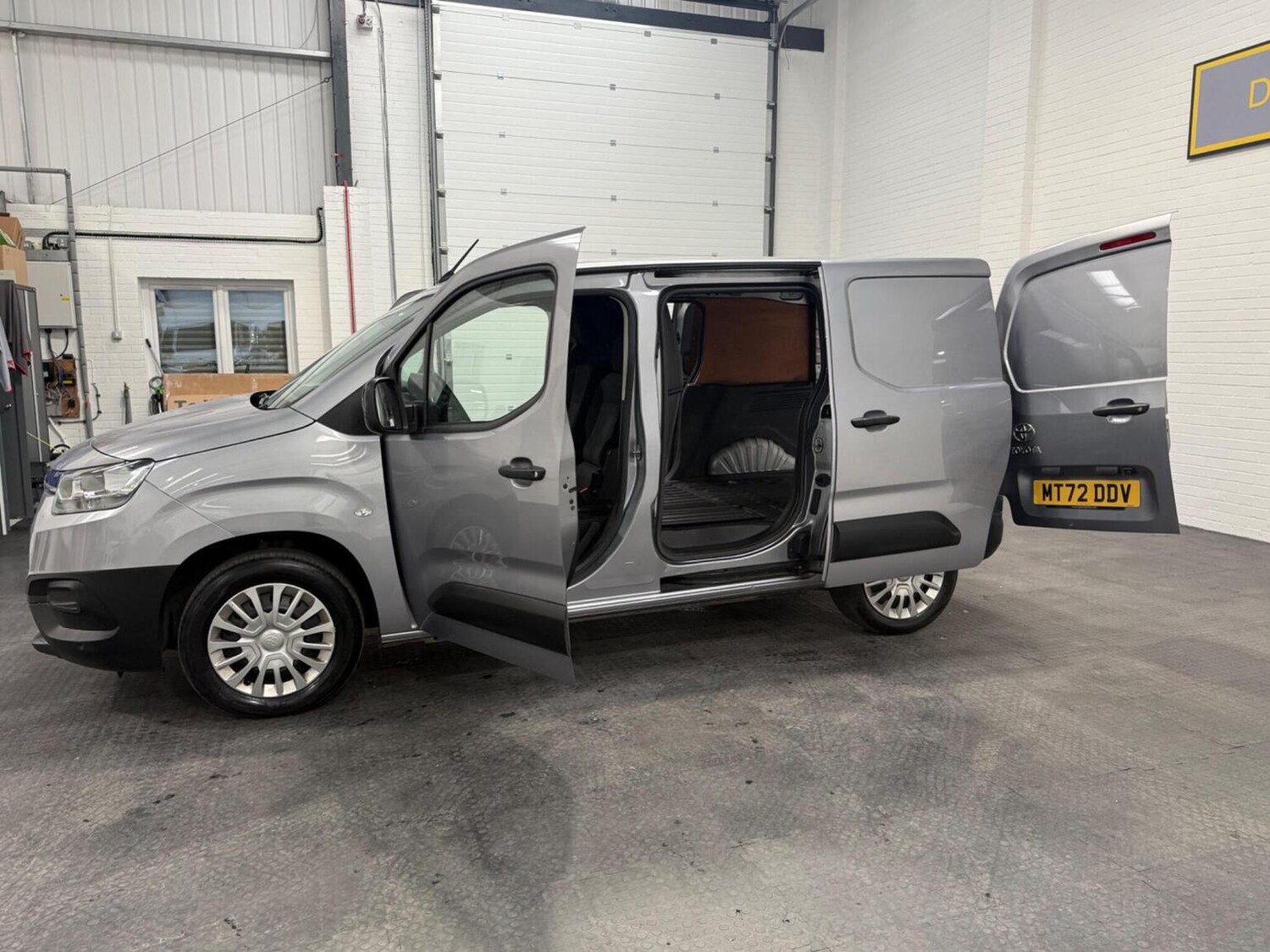 Used Toyota ProAce 2022 for sale - 78102338: Photo 95