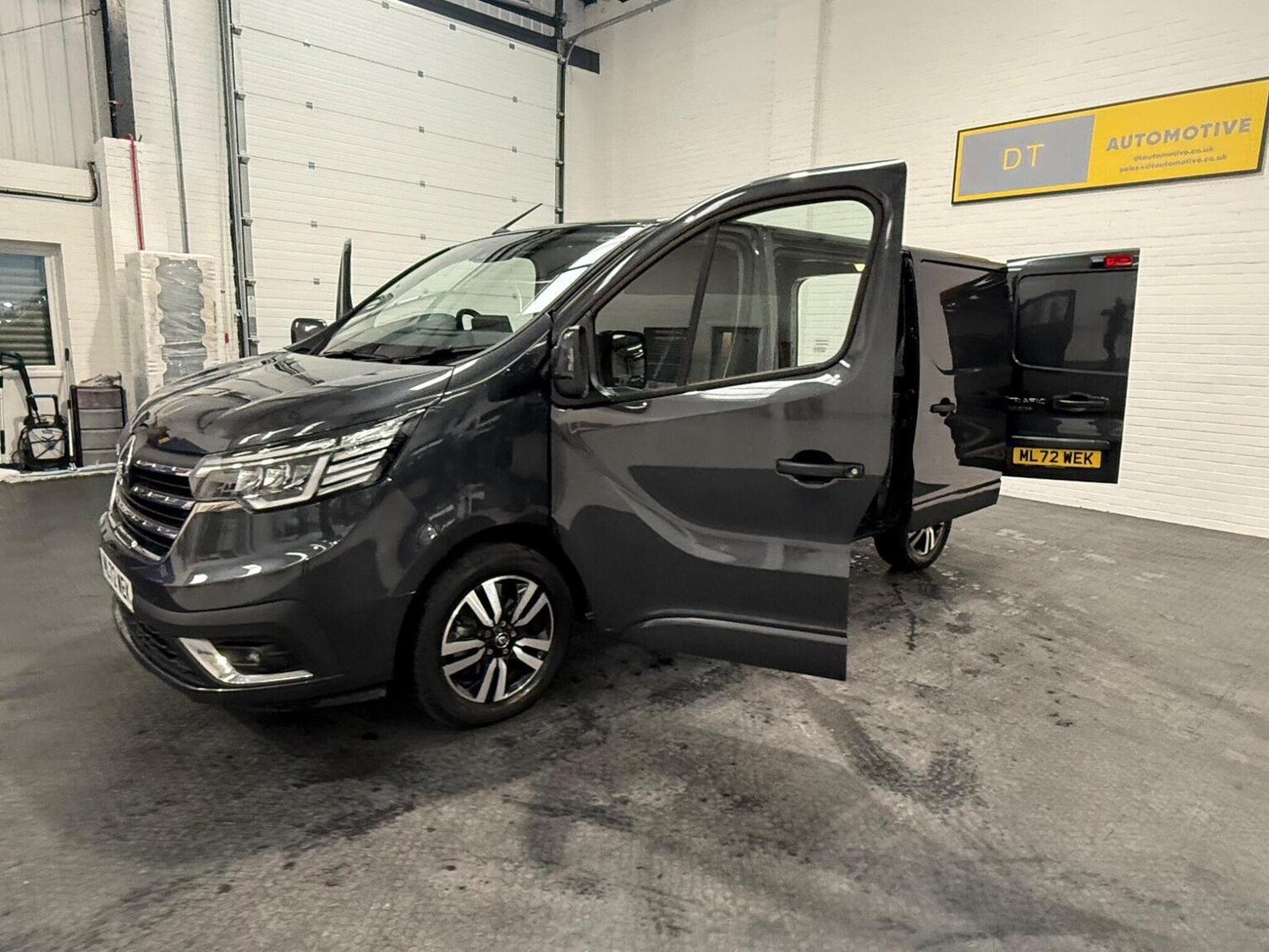 Used Renault Trafic 2022 for sale - 78102341: Photo 100