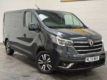 Renault Trafic feature image