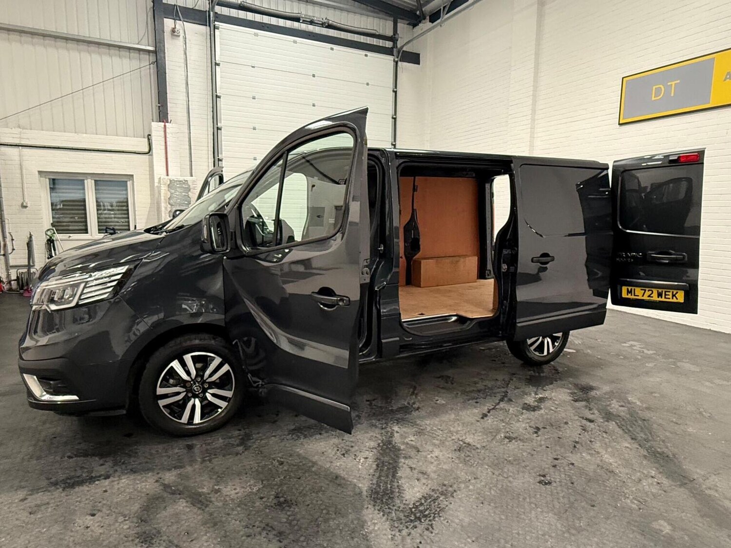 Used Renault Trafic 2022 for sale - 78102341: Photo 96