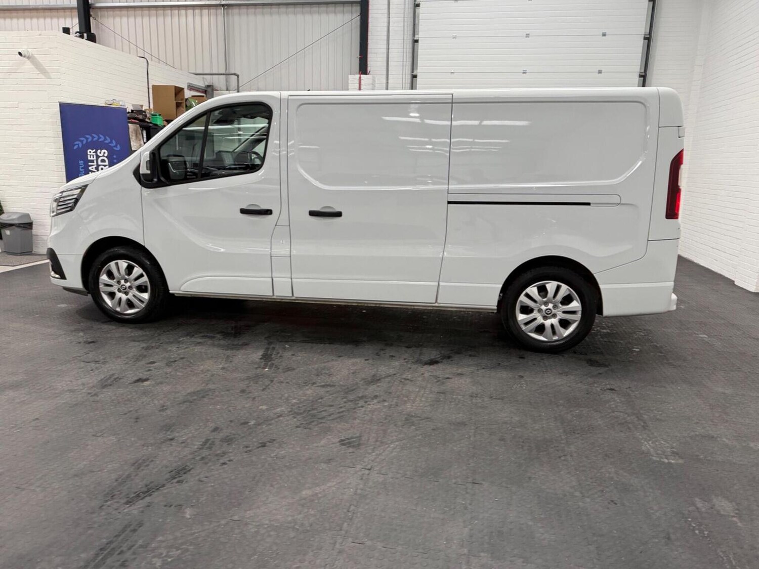 Used Renault Trafic 2024 for sale - 78102336: Photo 23