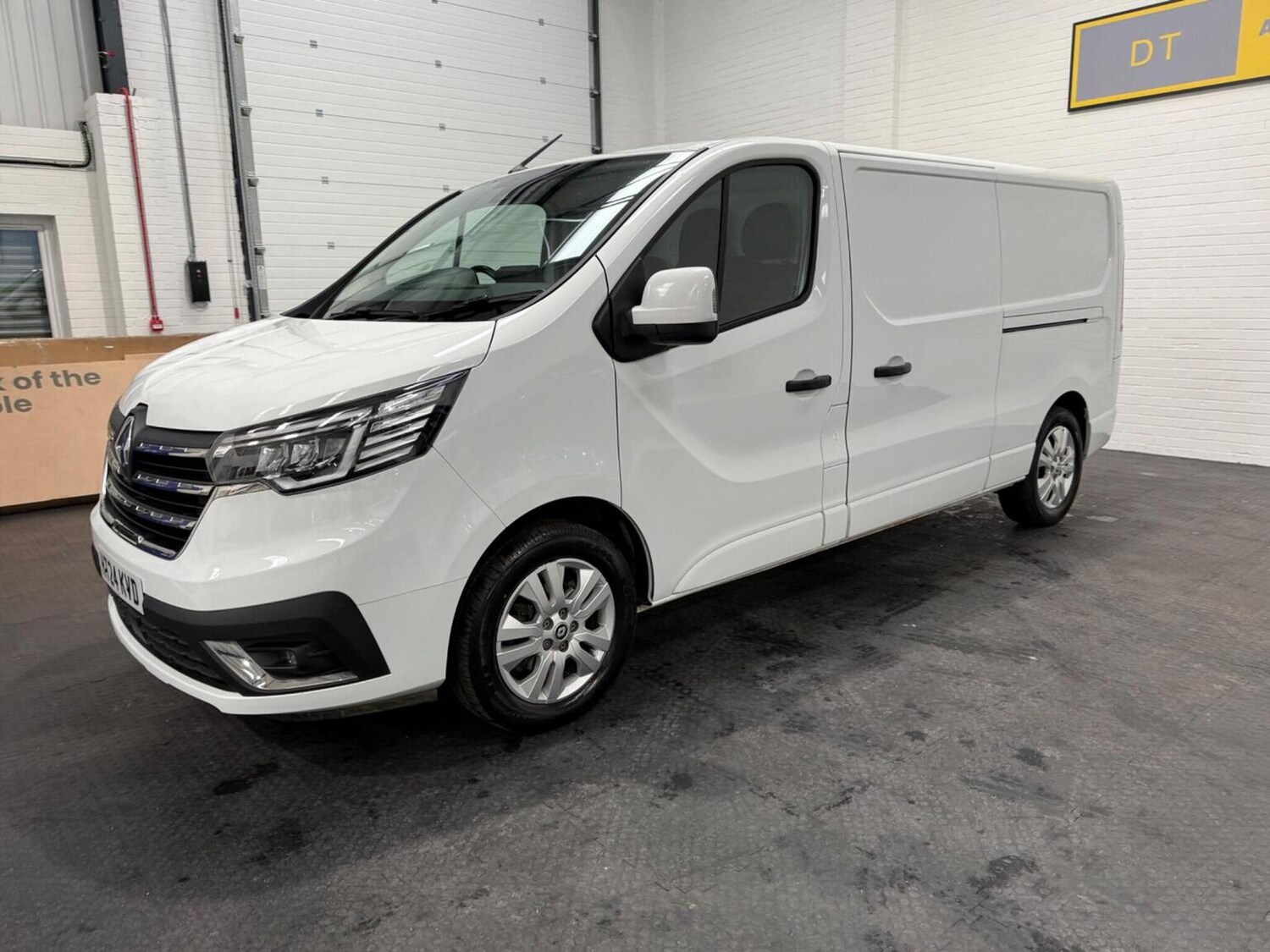 Used Renault Trafic 2024 for sale - 78102336: Photo 25