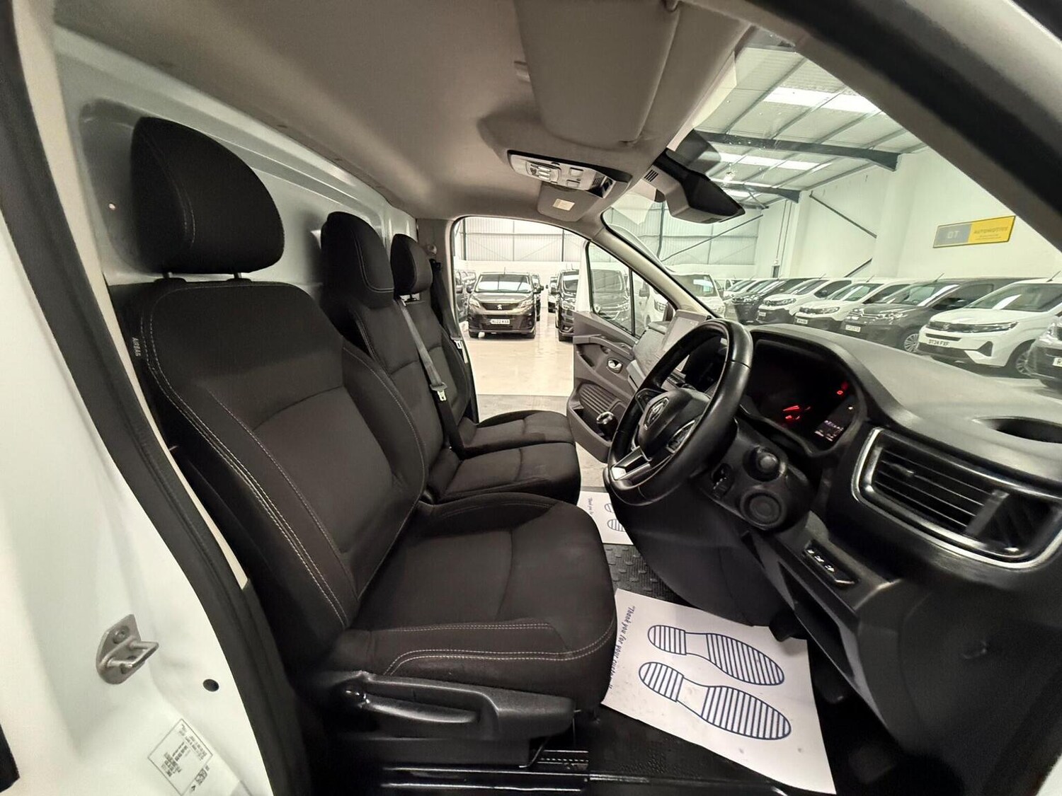 Used Renault Trafic 2024 for sale - 78102336: Photo 39